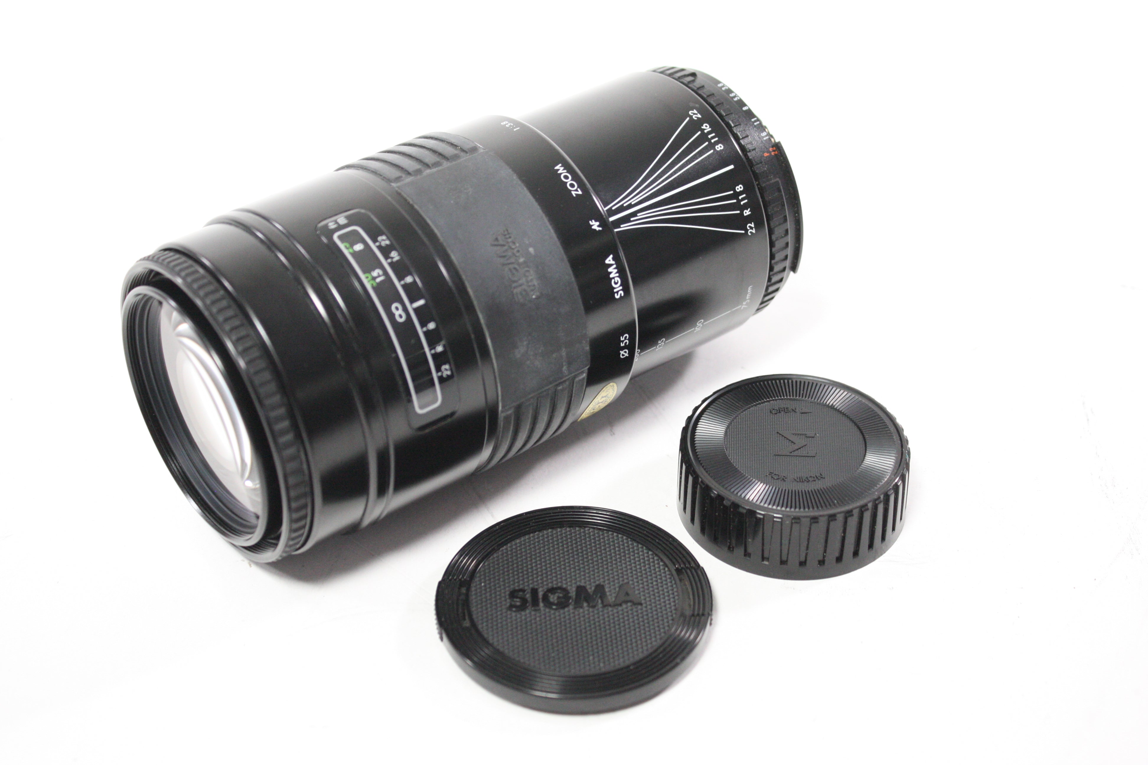Sigma 75-200mm f/3.8 AF Zoom Lens for Nikon F Mount