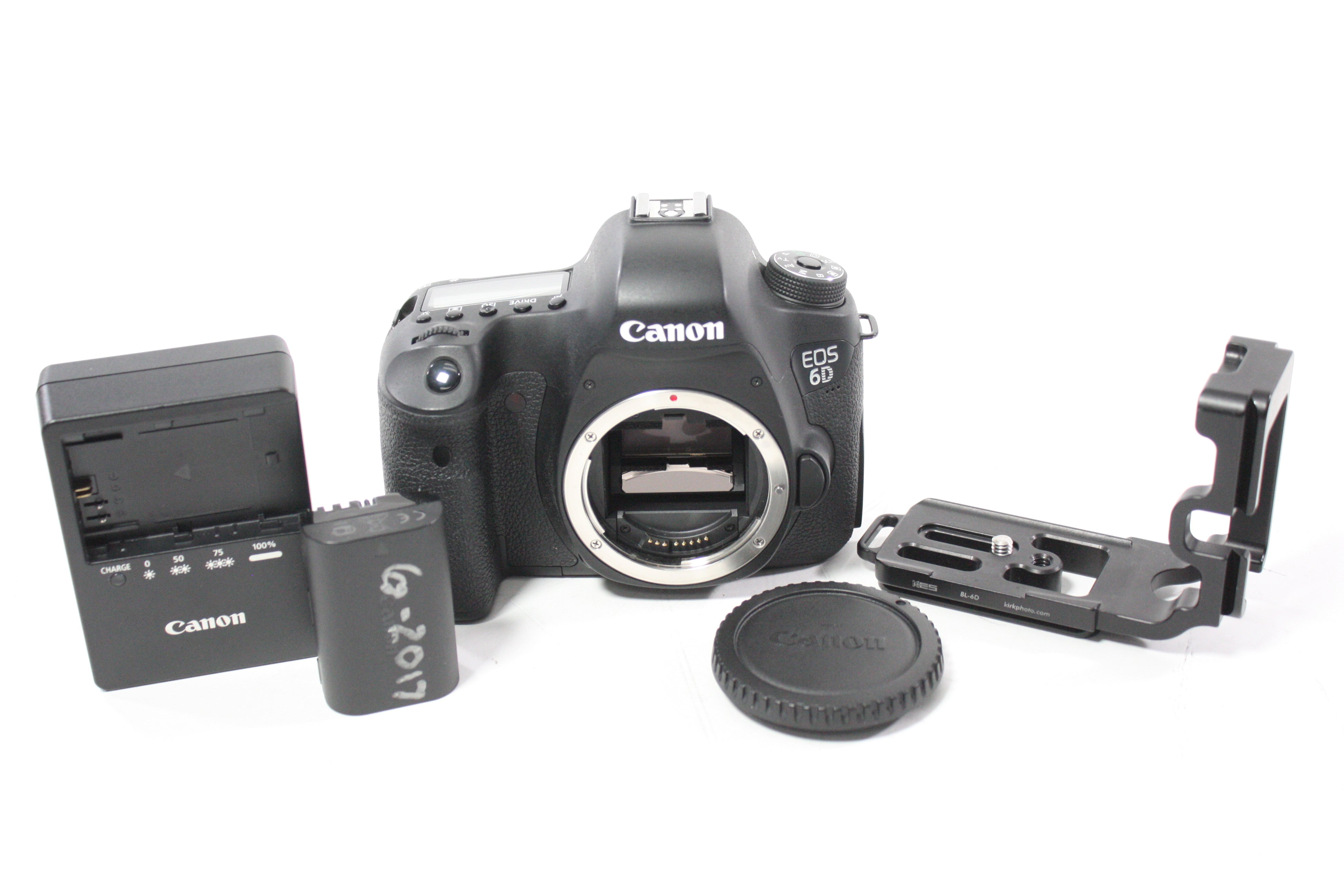 Canon 6D DSLR Camera Body with Shutter Count 4,829 with Kirk BL-6D L Bracket