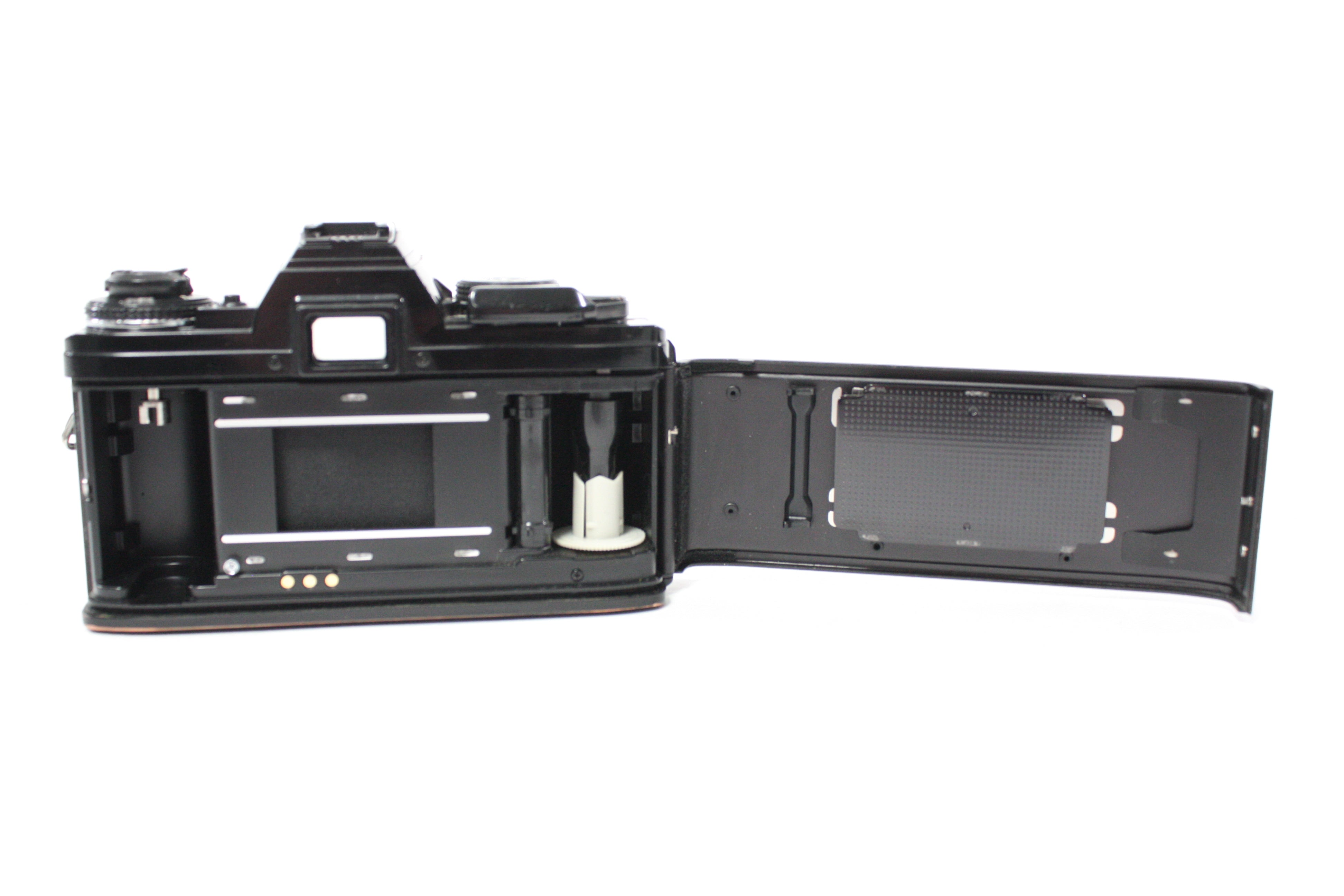 Minolta X-700 35mm SLR Camera with 50mm f/2 Lens