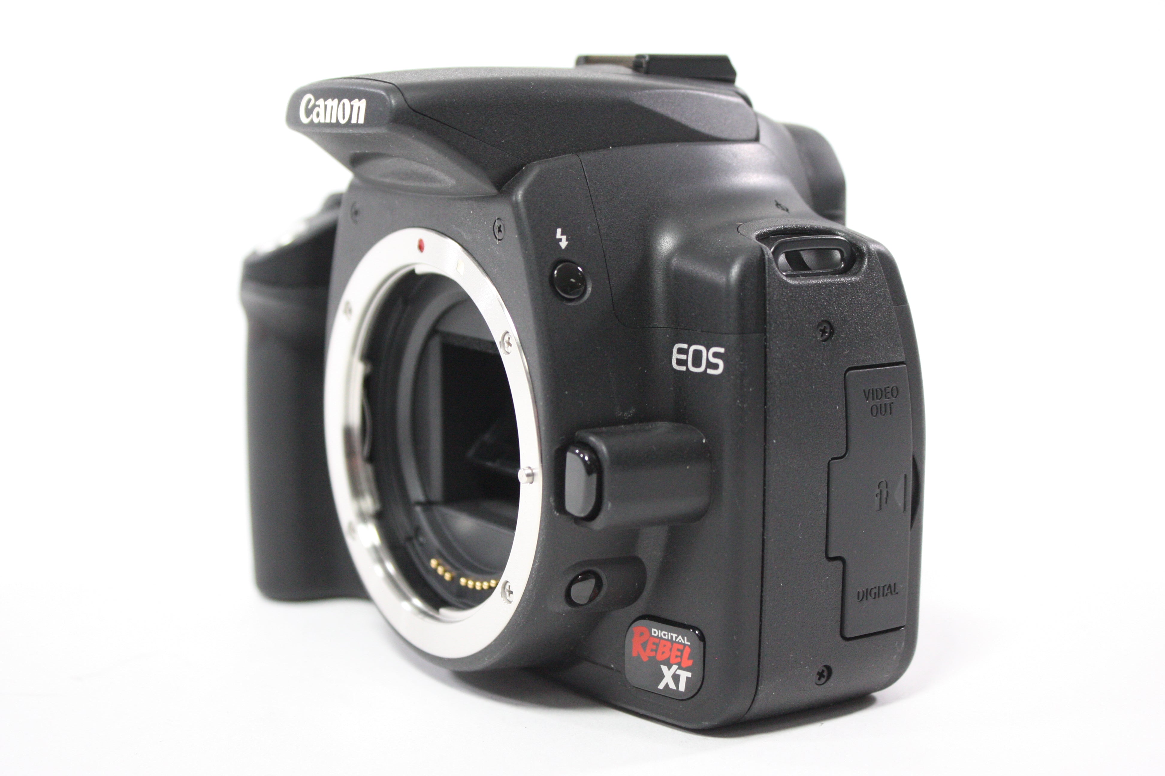 Canon Rebel XT DSLR Camera with 18-55mm f/3.5-5.6 II EF-S Zoom Lens