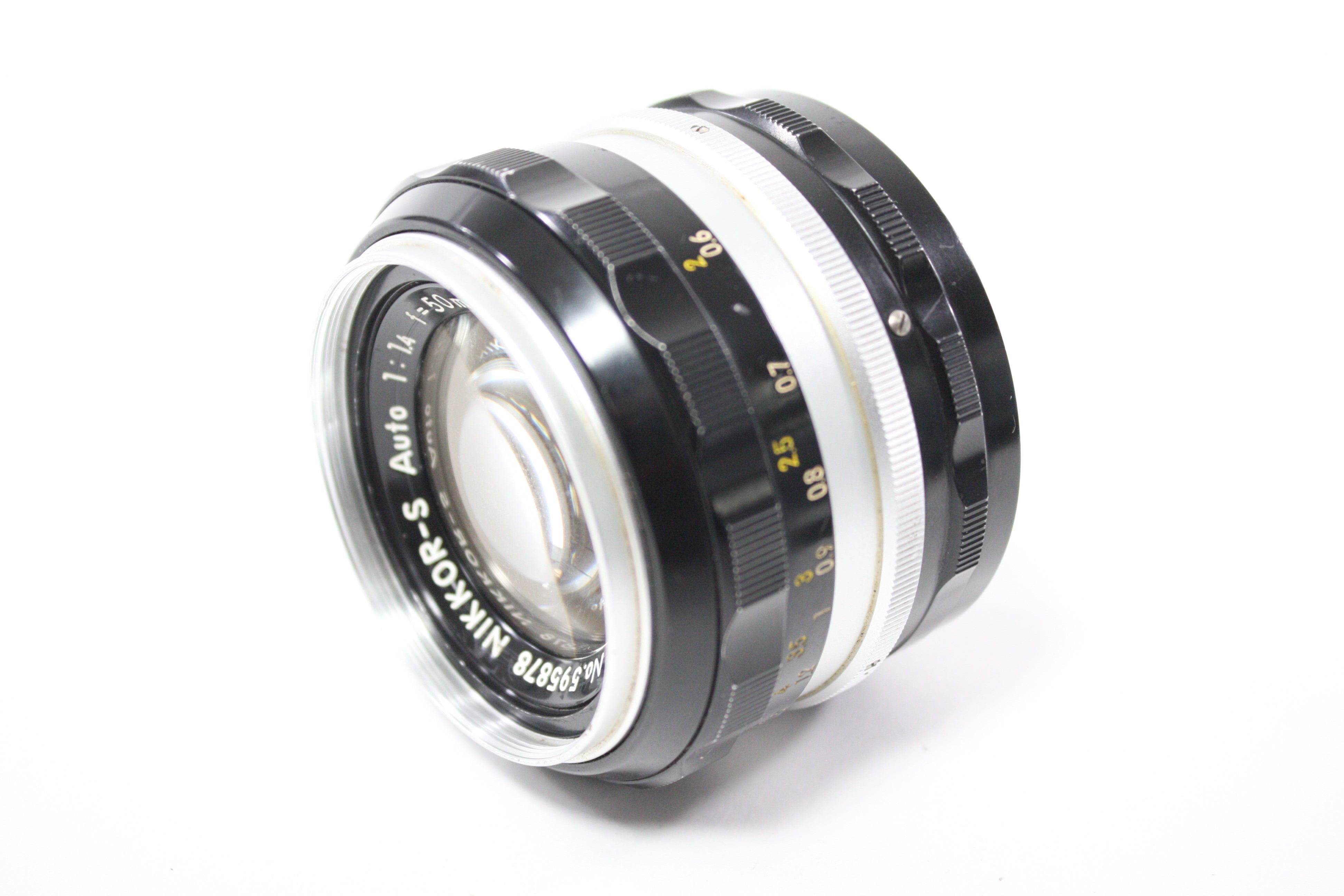Nikon 50mm f/1.4 Nikkor-S Non-AI Lens for Nikon F Mount