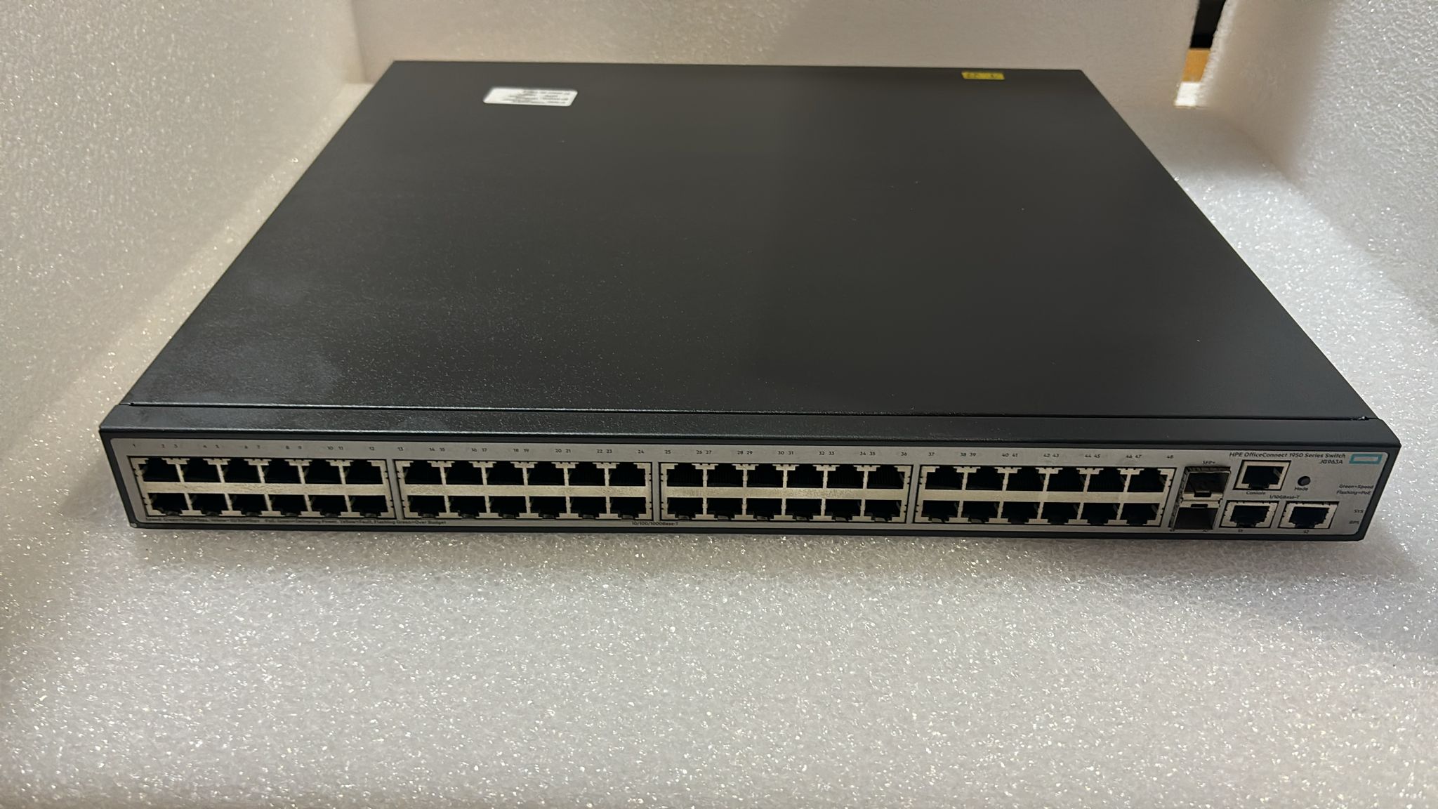 HP JG963A 1950-48G PoE+ 370W 2SFP+ Switch | Alo Tech Solutions