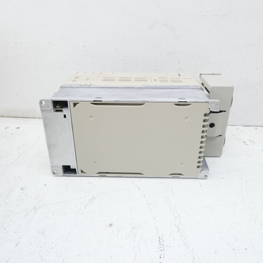 YASKAWA CIMR-AU4A0009FAA 400V 7.2/8.8A REV. E NSMP