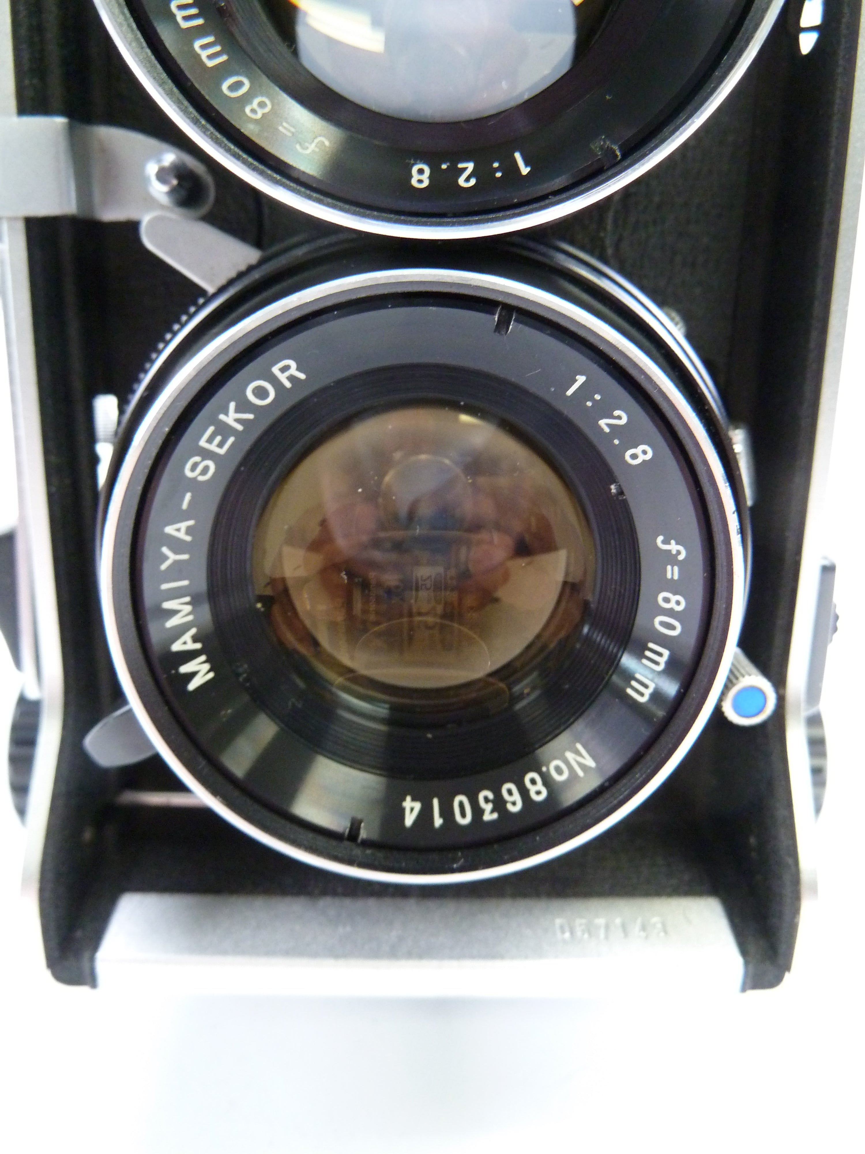Mamiya C330 Camera Outfit with 80MM F2.8 Blue Dot Lens and WLF