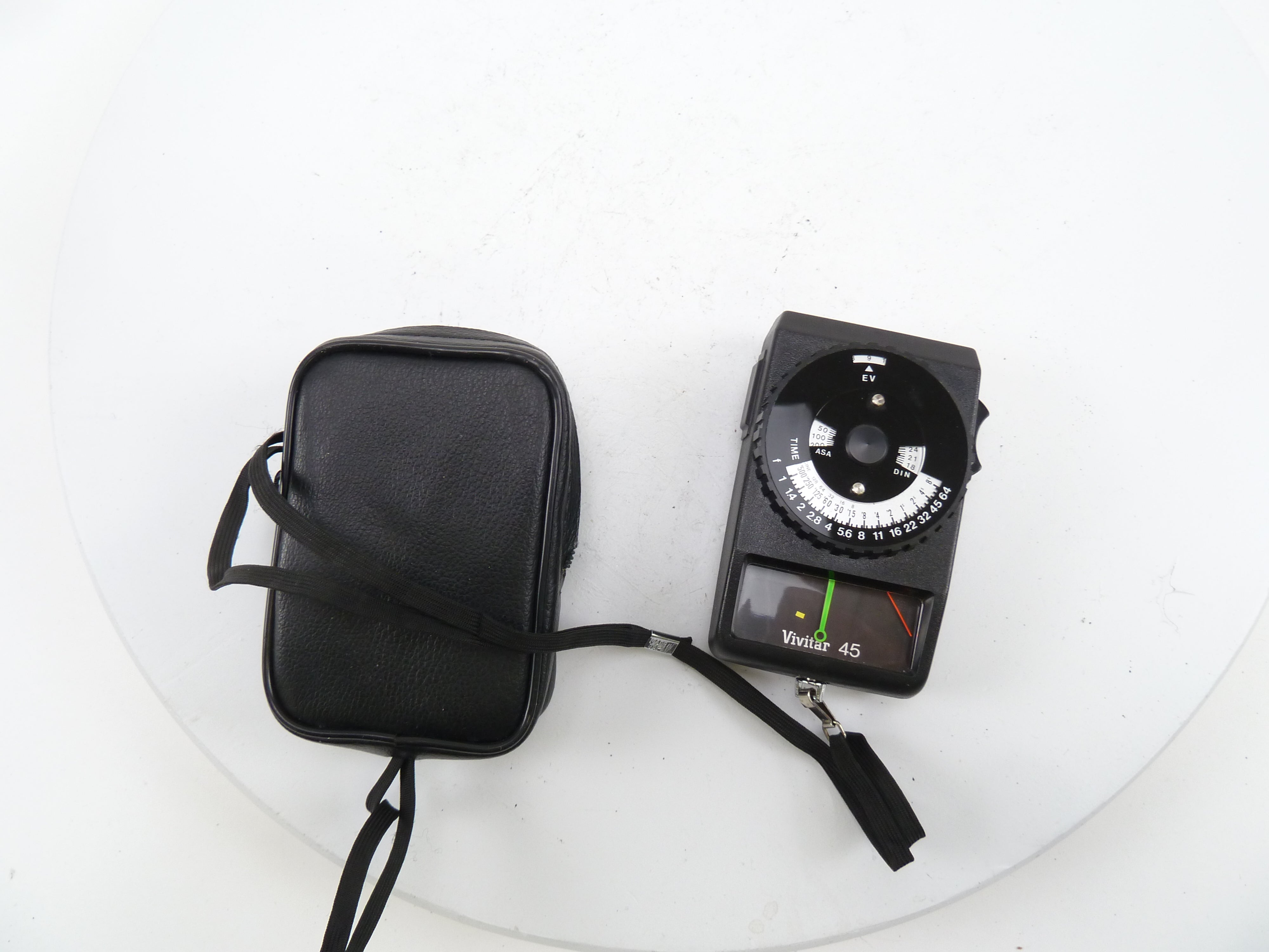 Vivitar 45 Light Meter with Case