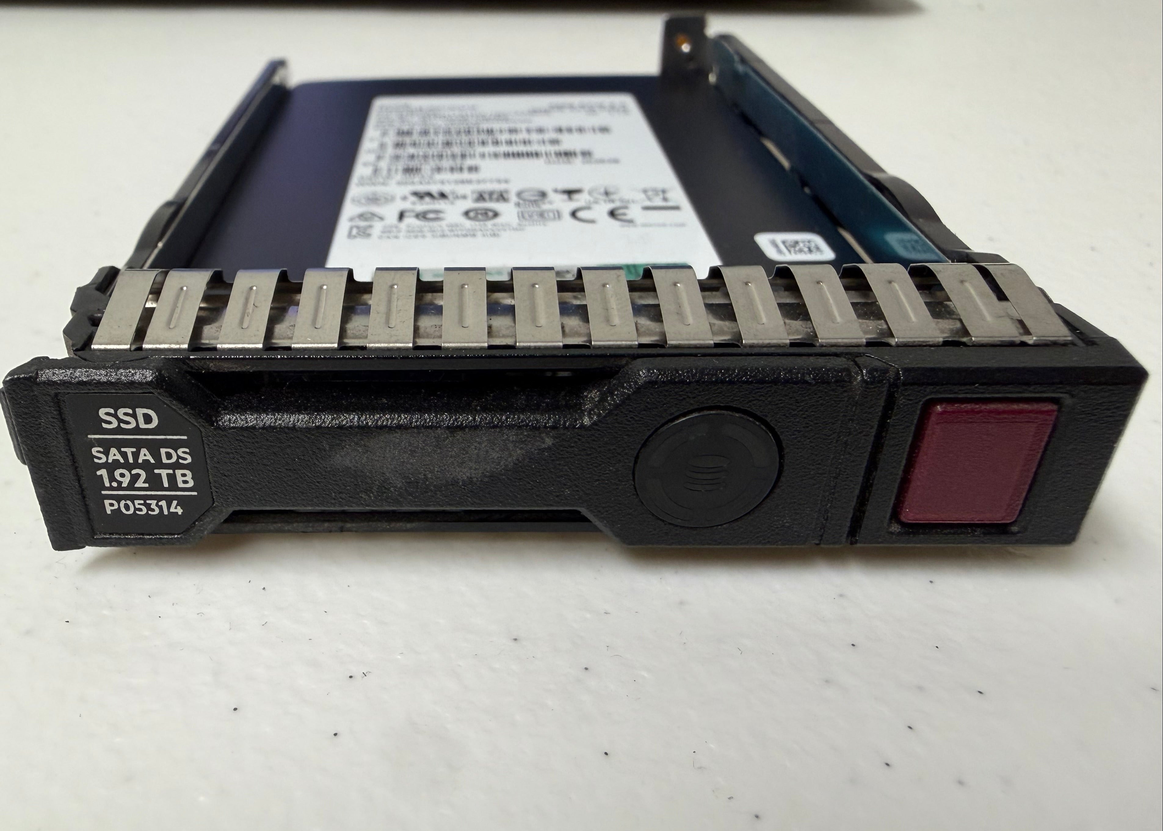 HPE P03483-003 1.92TB SATA RI SFF SC SSD (MTFDDAK1T9TDC-1AT1ZABHA / P05314-001)