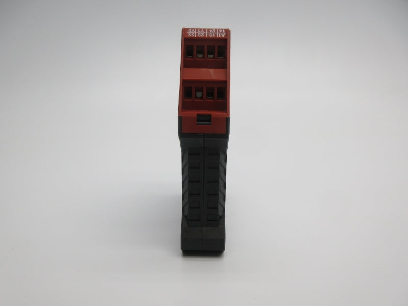 TELEMECANIQUE XPSAC5121 24VAC/DC NSNP