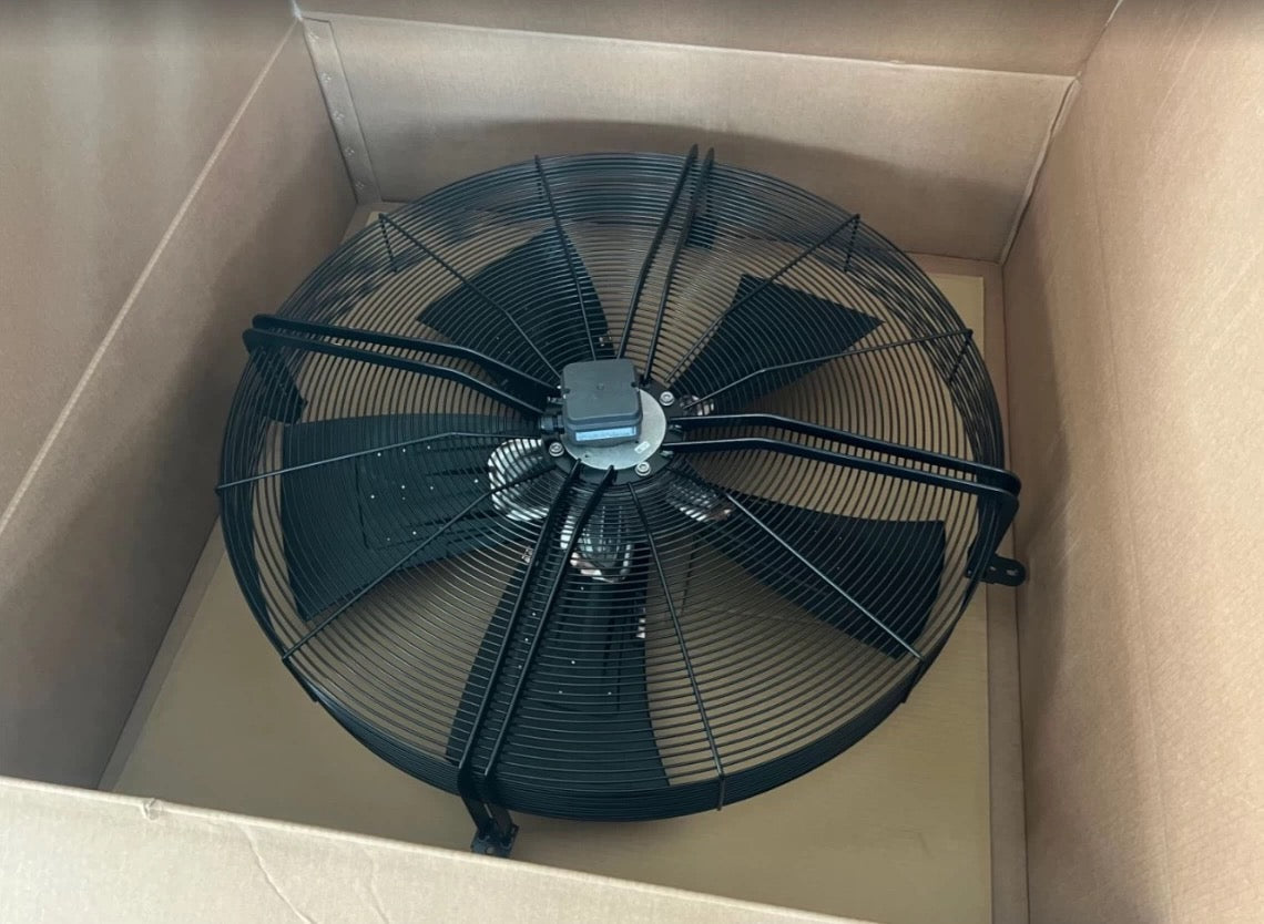 S6D910-AB05-05 ebmpapst Axial Fan 415V 4.9A 50/60Hz 2050W