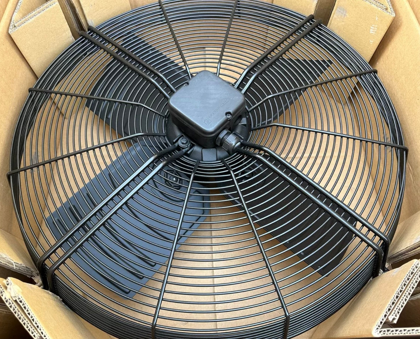 FB061-6EK.4I.6P ZIEHL-ABEGG Axial Fan 230V 0.55kW 2.5A 910rpm
