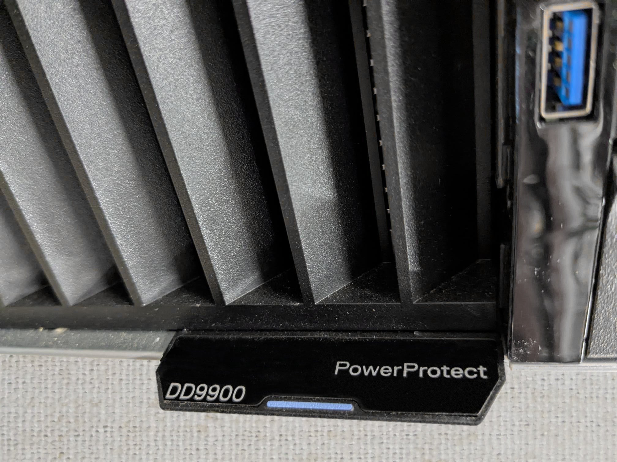 Dell PowerProtect DD9900 8x 2.5” CTO Server – 4x Heatsink, 2x 1600W