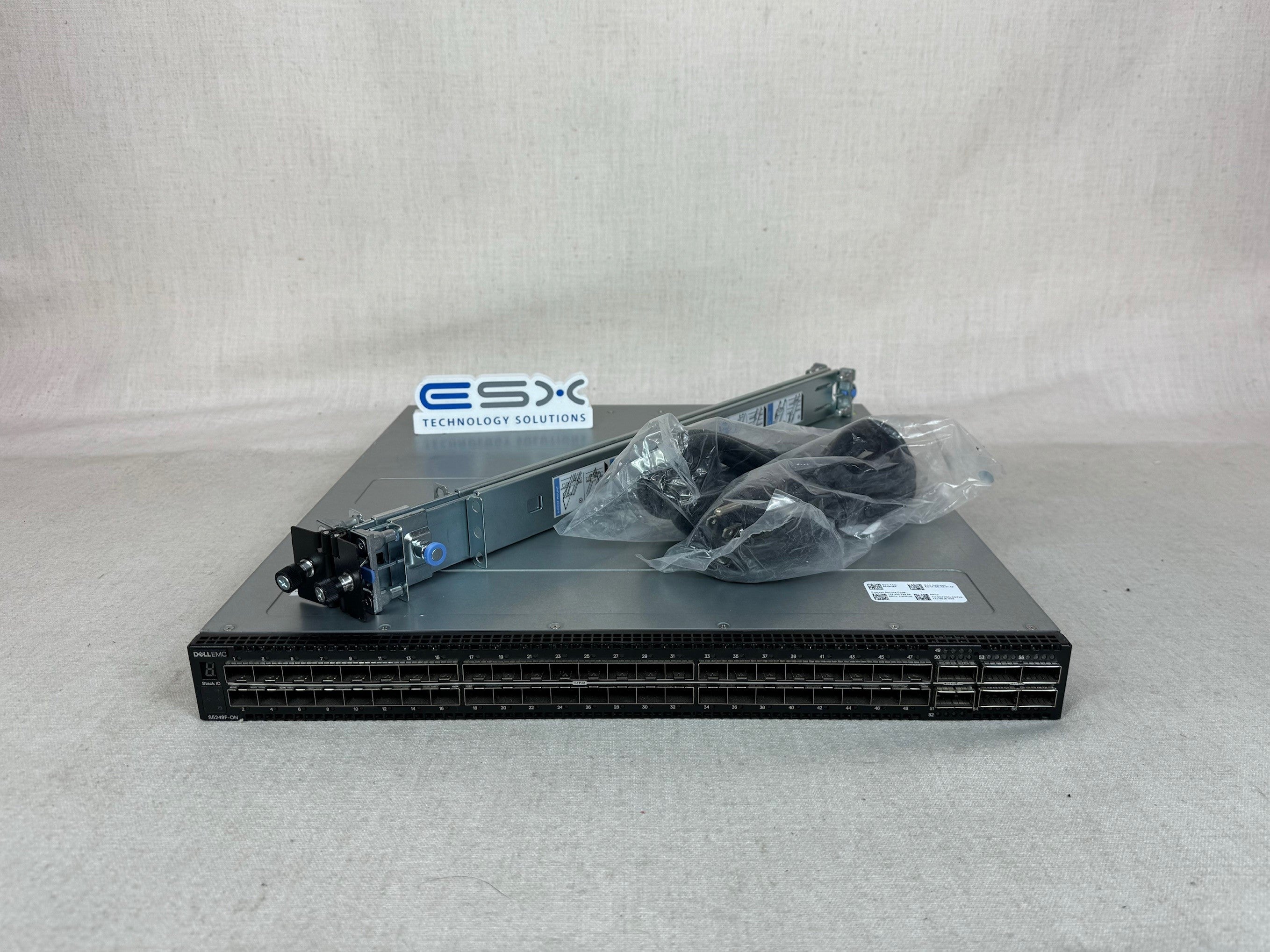 Dell S5248F-ON 48x 25GB SFP28, 4x QSFP28 Port Switch PSU to IO, OS10 See Pics