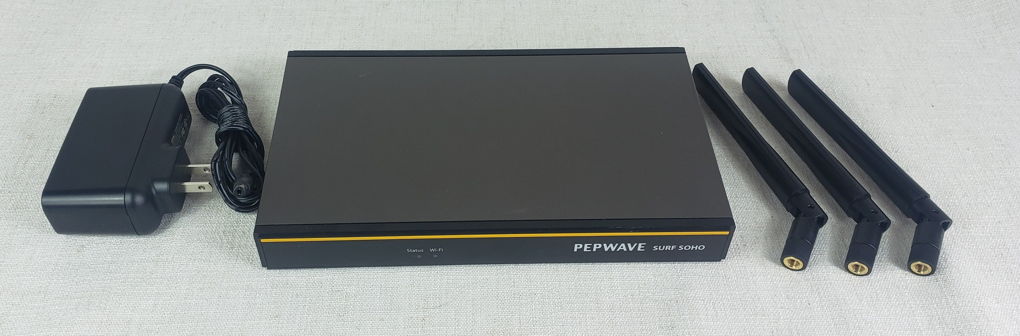 Peplink SUS-SOHO-T Pepwave Surf SOHO MK3 WiFi Router Bundle