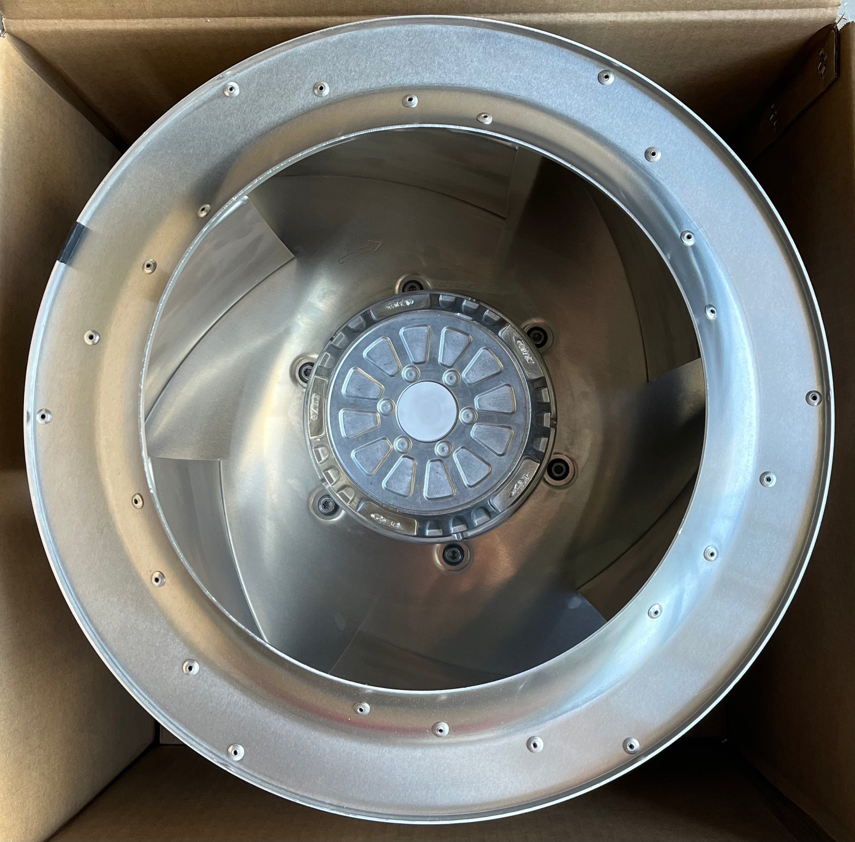 R4D400-AL17-05 EbmPapst Centrifugal Fan 400v 3~400V 450W 1.22A 1655rpm