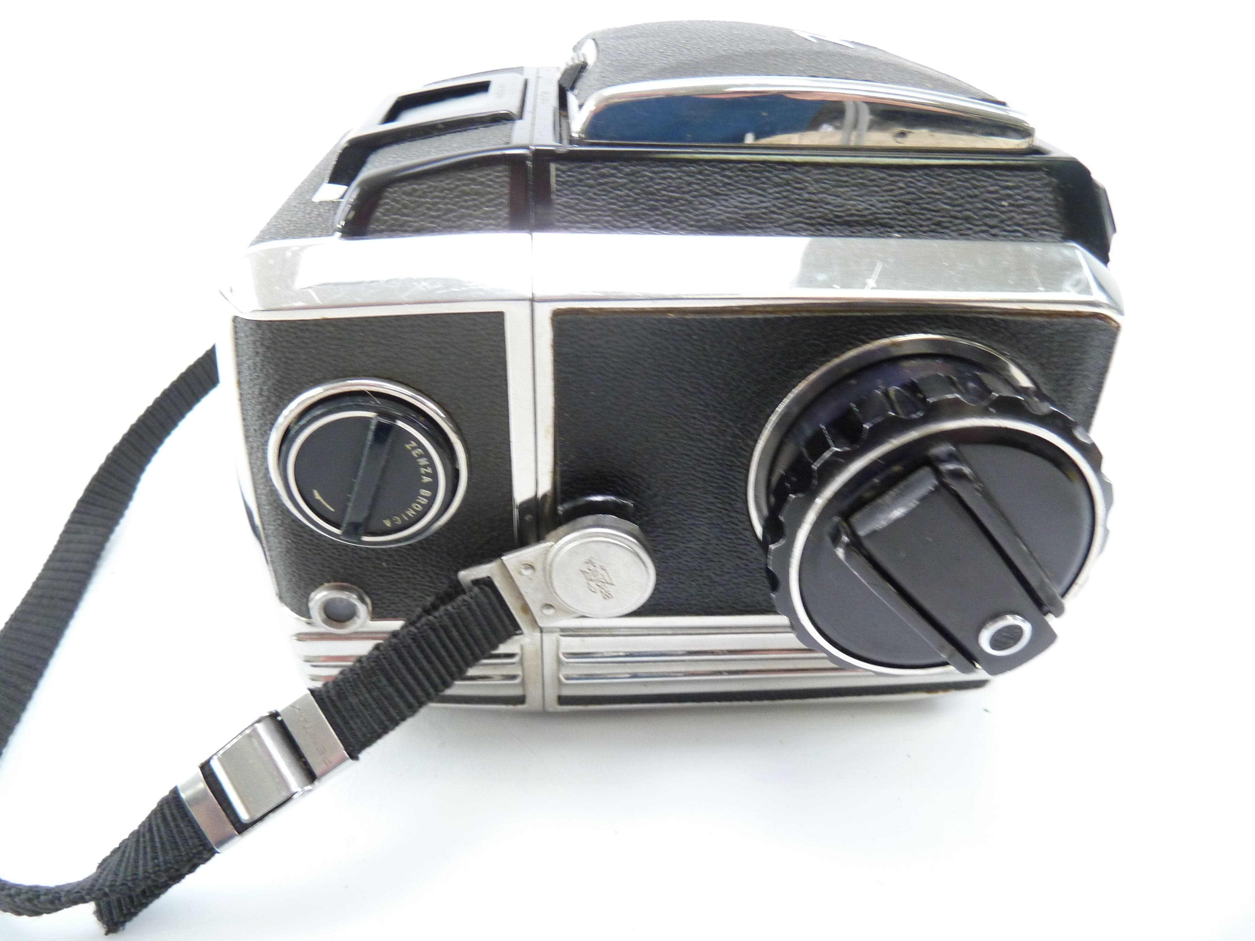 Bronica S2 Body with 120 Film Back and Waist Level Finder