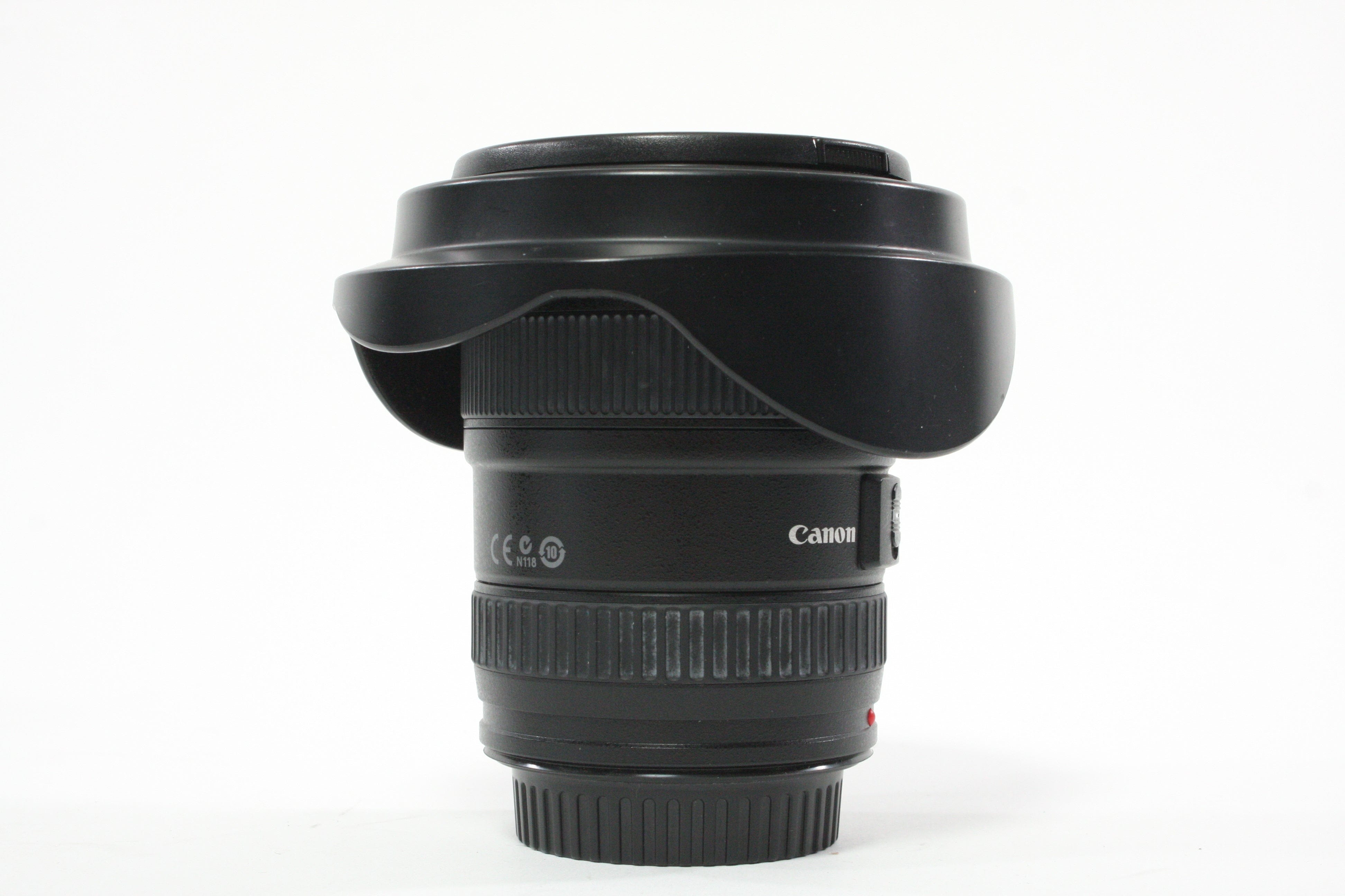Canon 17-40 f/4 L USM Lens for Canon EF Mount