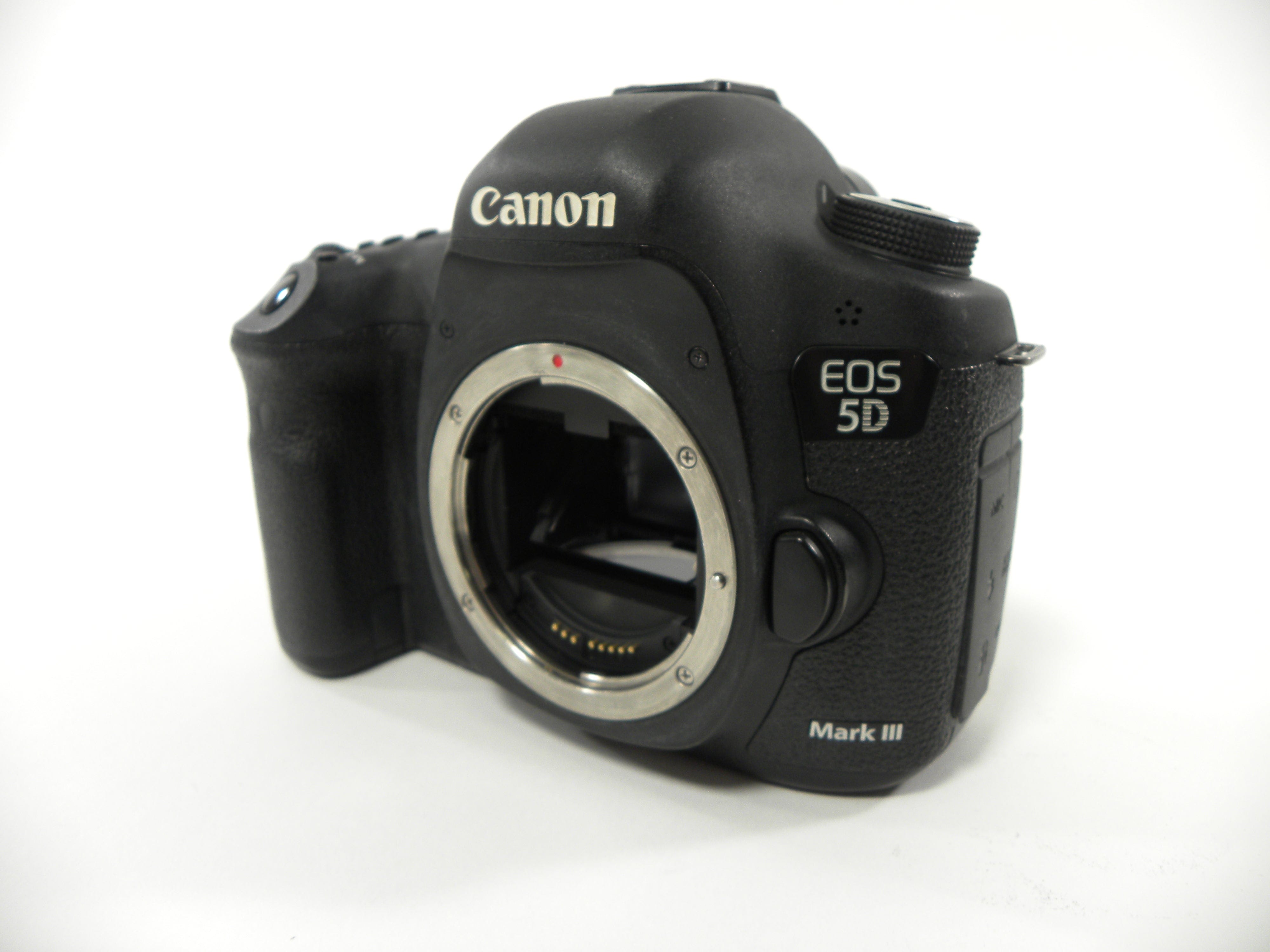 Canon EOS 5D Mark III 22.3mp Digital SLR Body Only Shutter Ct. 143,638