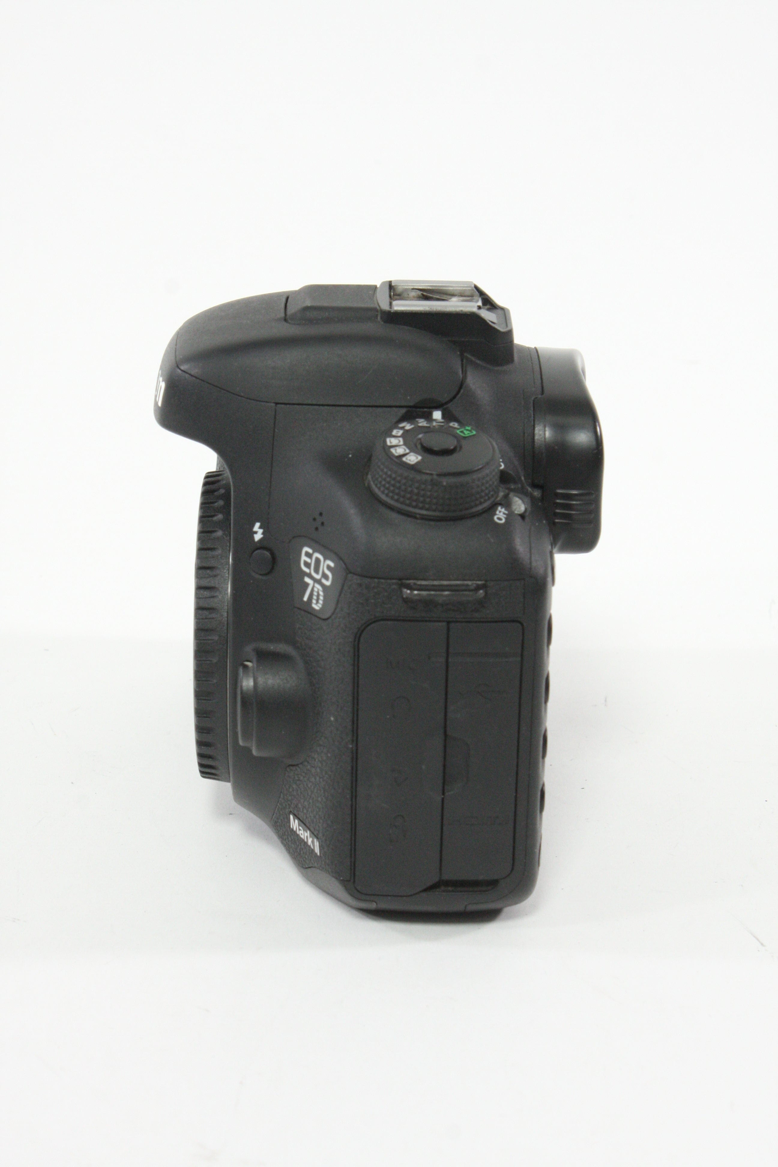 Canon EOS 7D Mark II Body Only - Shutter Count 11846