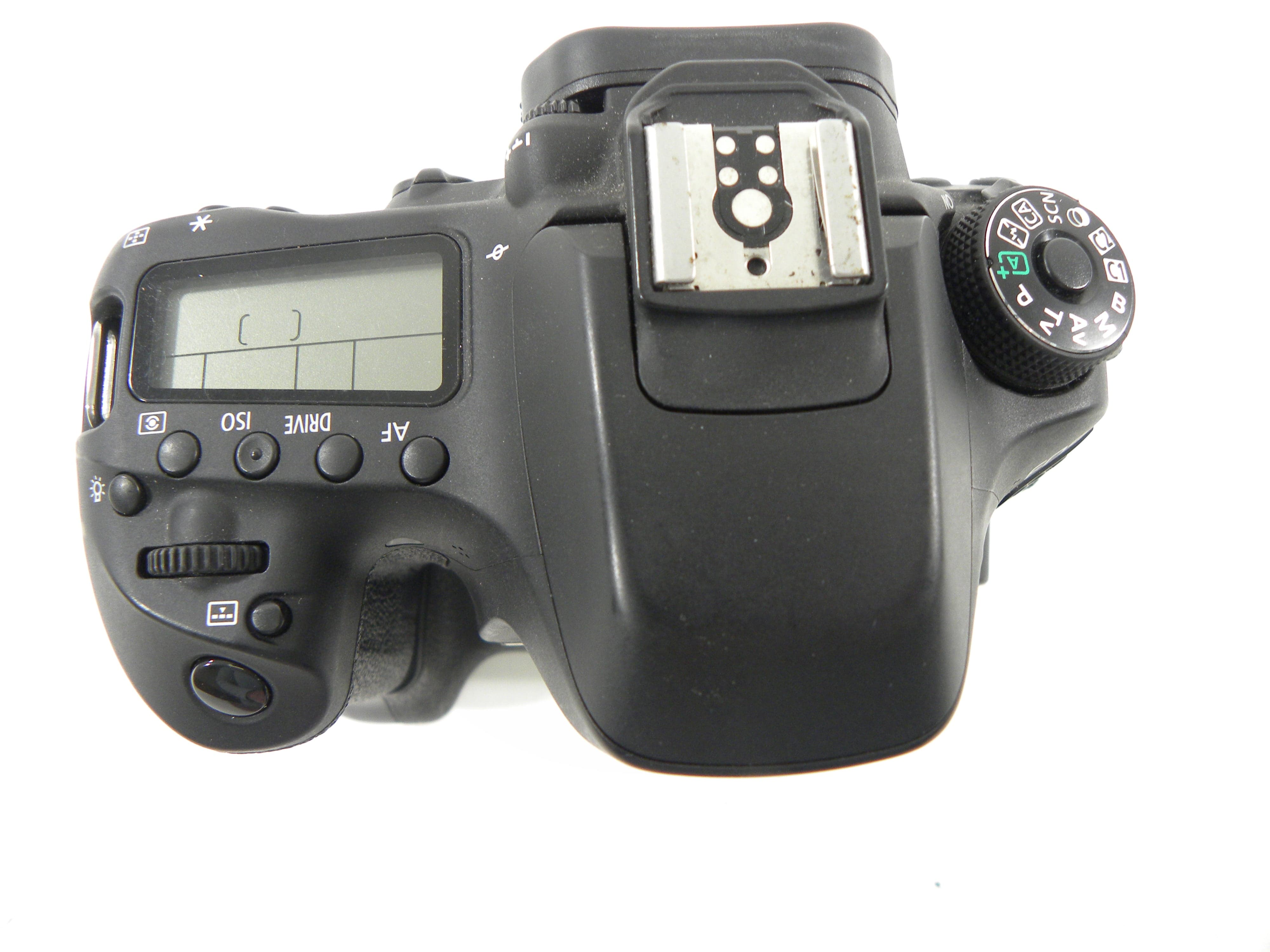 Canon EOS 80D 24.2mp Digital SLR Body only w/grip S/C 4,212