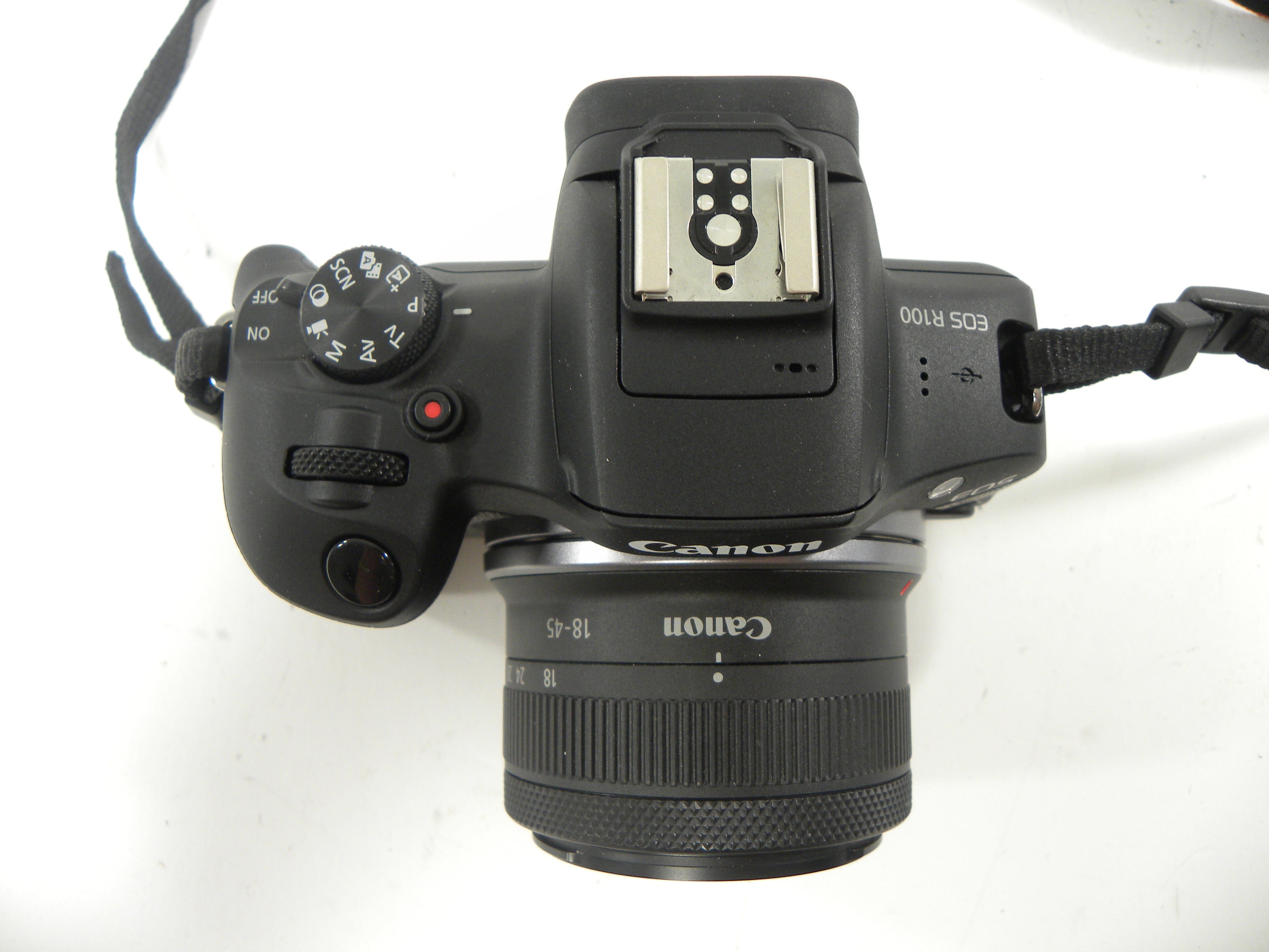 Canon EOS R100 24.1mp Digital Mirrorless w/RF-S 18-45 IS STM SC >8000