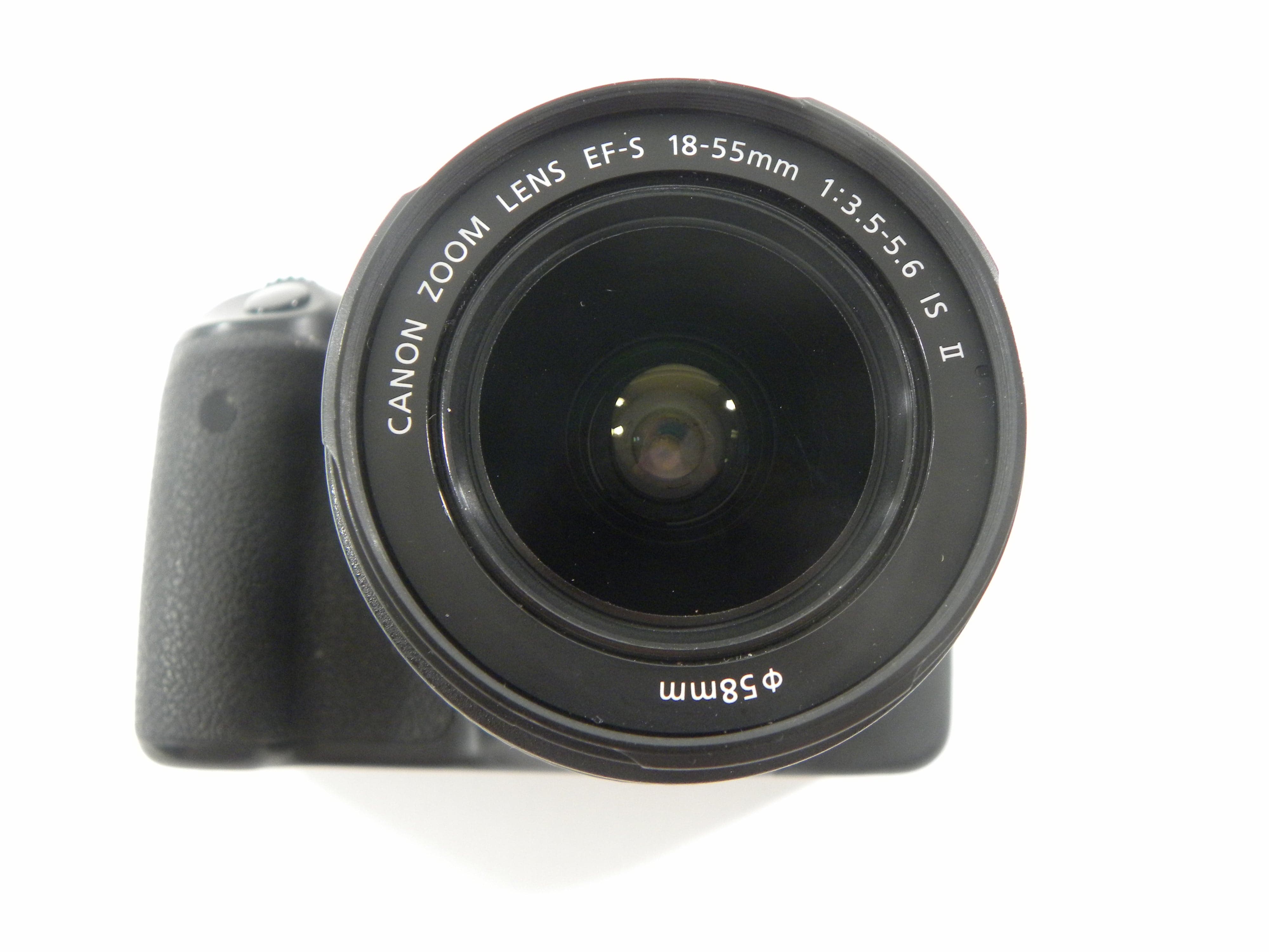 Canon EOS Rebel T2i 18mp Digital SLR w/EF-S 18-55 IS II shutter ct. 12,253