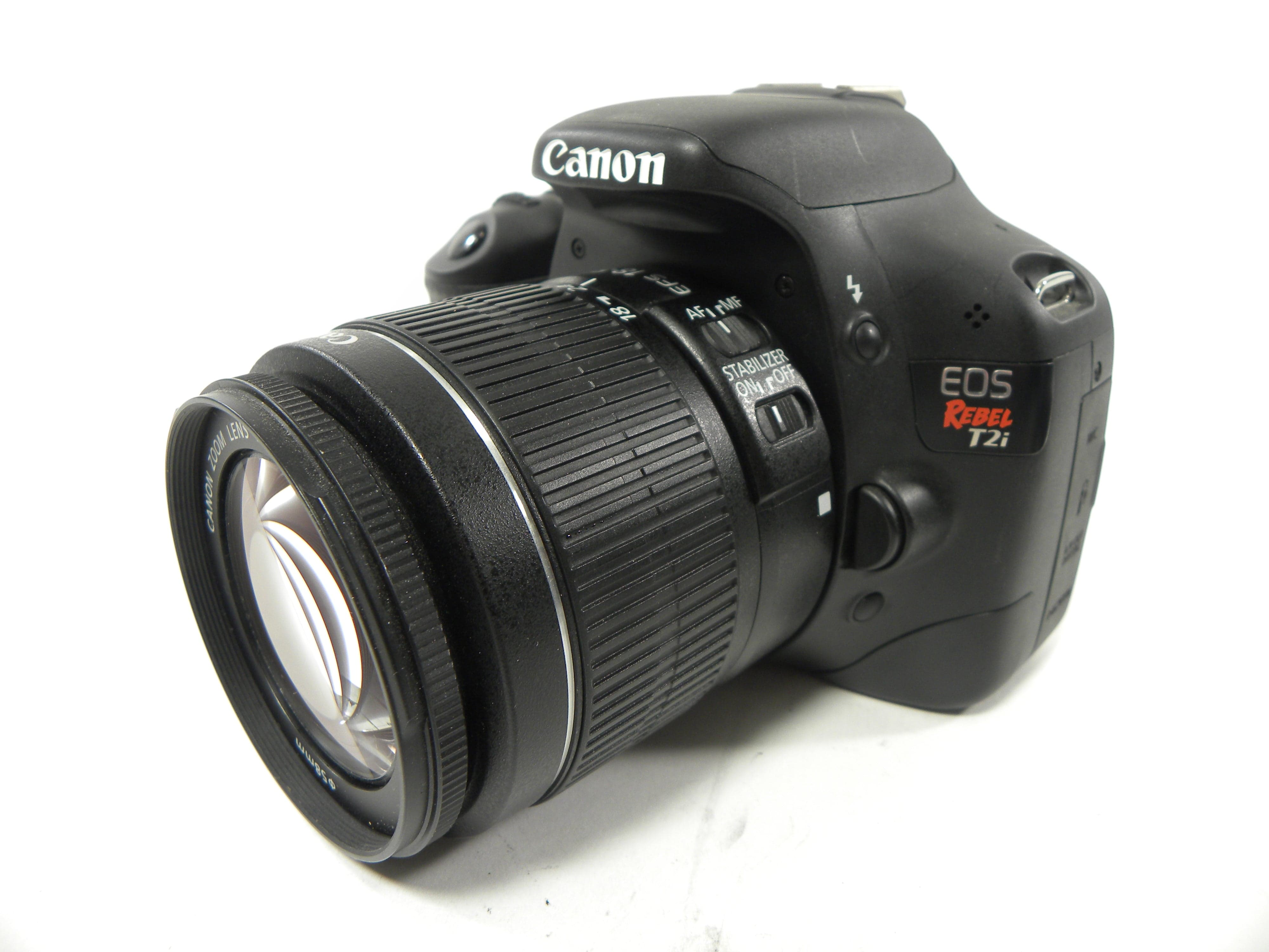 Canon EOS Rebel T2i 18mp Digital SLR w/EF-S 18-55 IS II shutter ct. 2,927