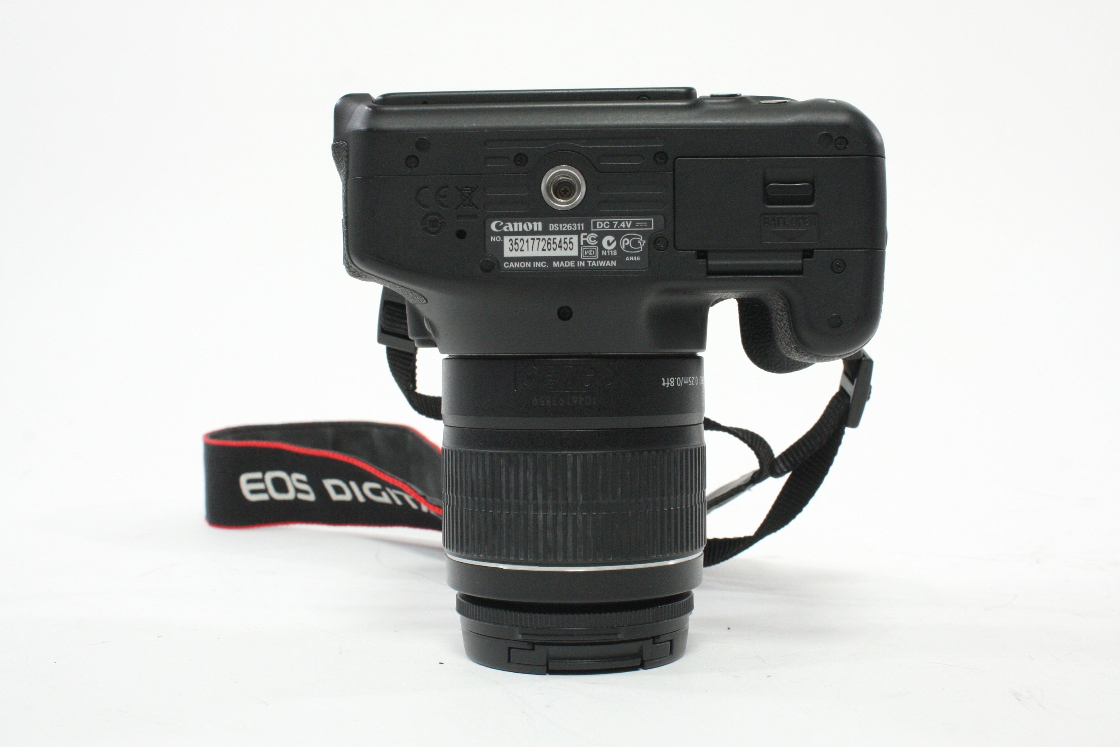 Canon EOS Rebel T3i DSLR with 18-55mm f/3.5-5.6 IS II Lens with Shutter Count 14,577