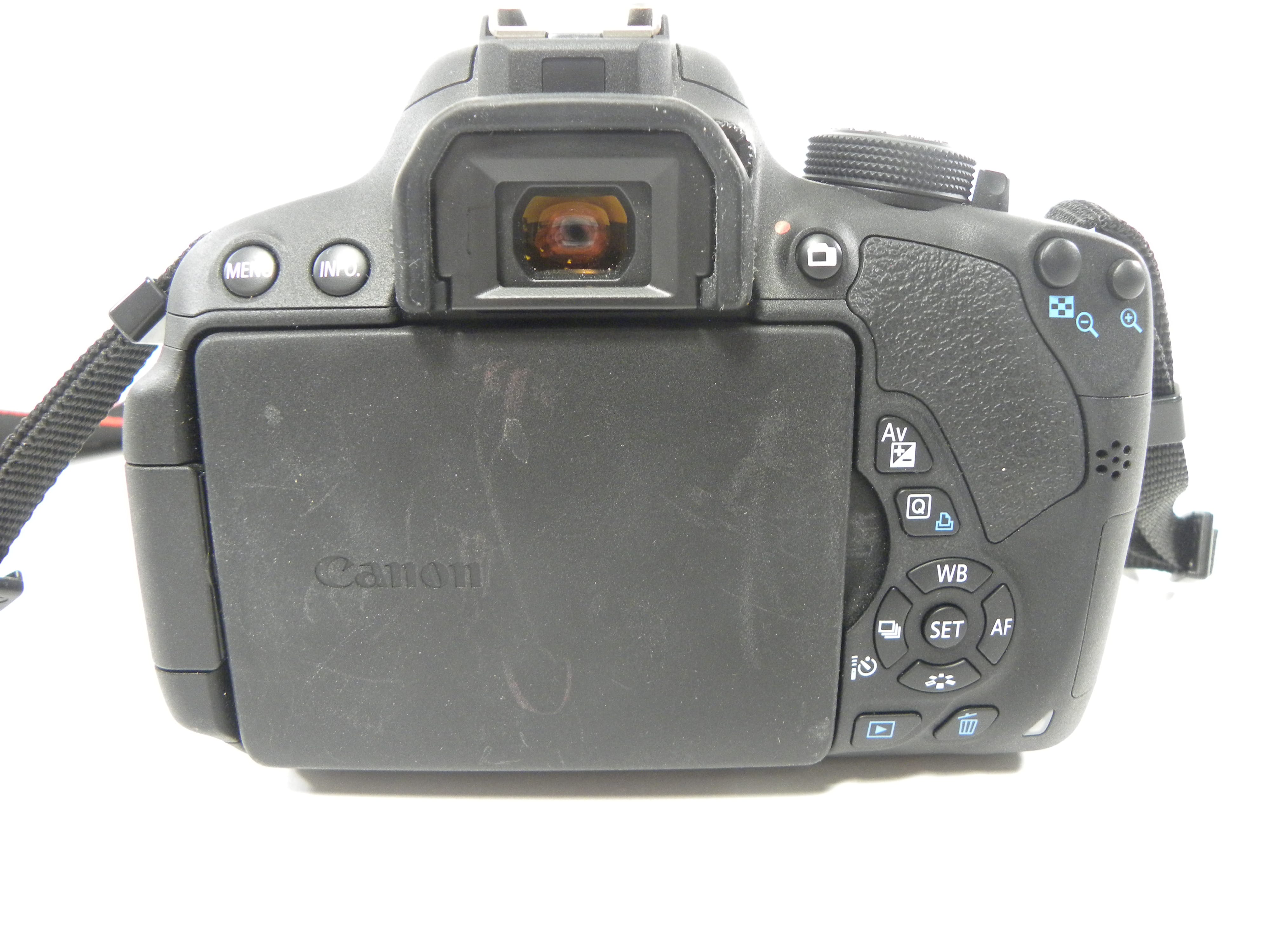 Canon EOS Rebel T5i 18.0mp Digital SLR w/EF-S 18-55 IS STM Shutter Ct. 395