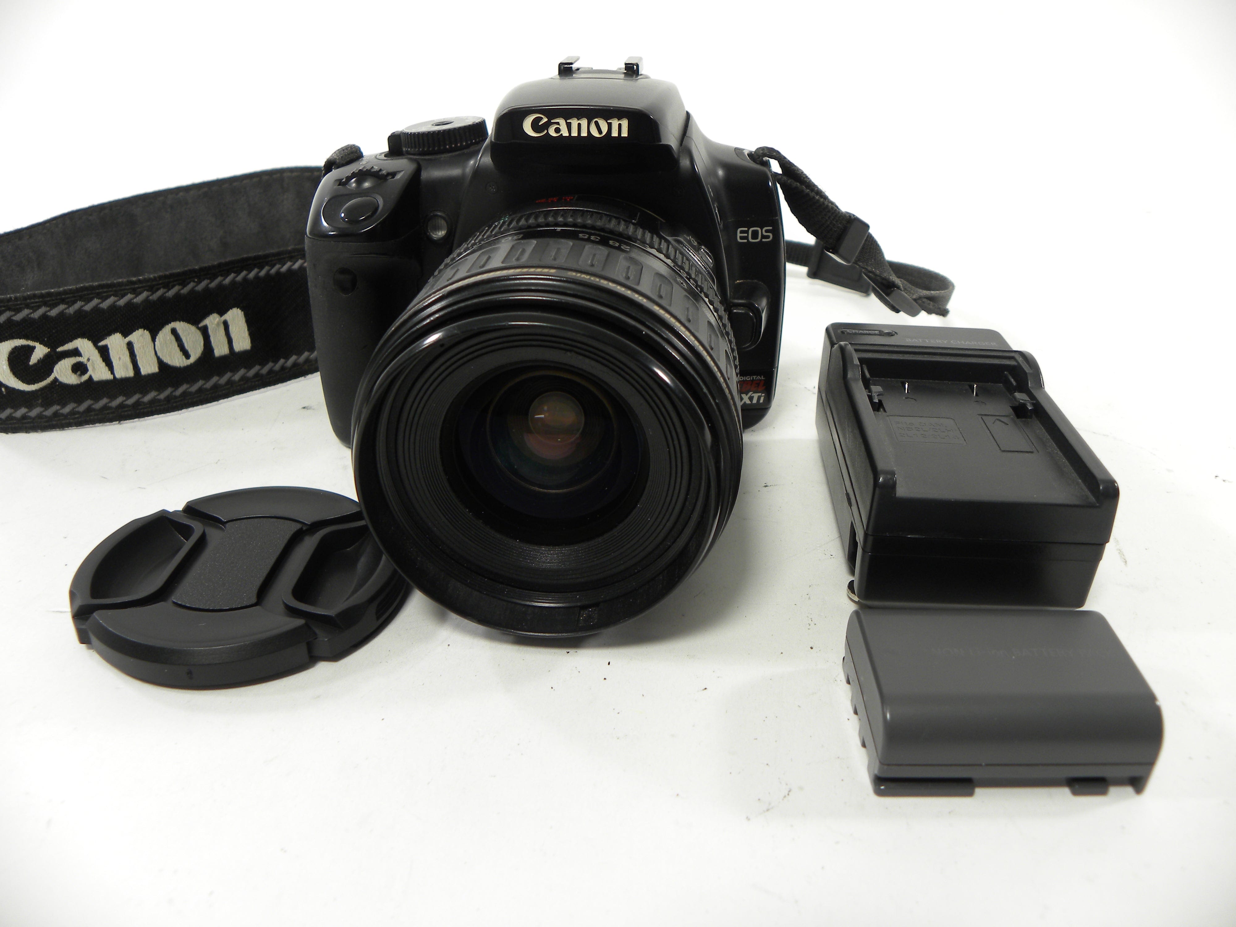 Canon EOS Rebel XTi 10.1mp Digital SLR w/EF Zoom 28-80 f3.5-5.6 USM