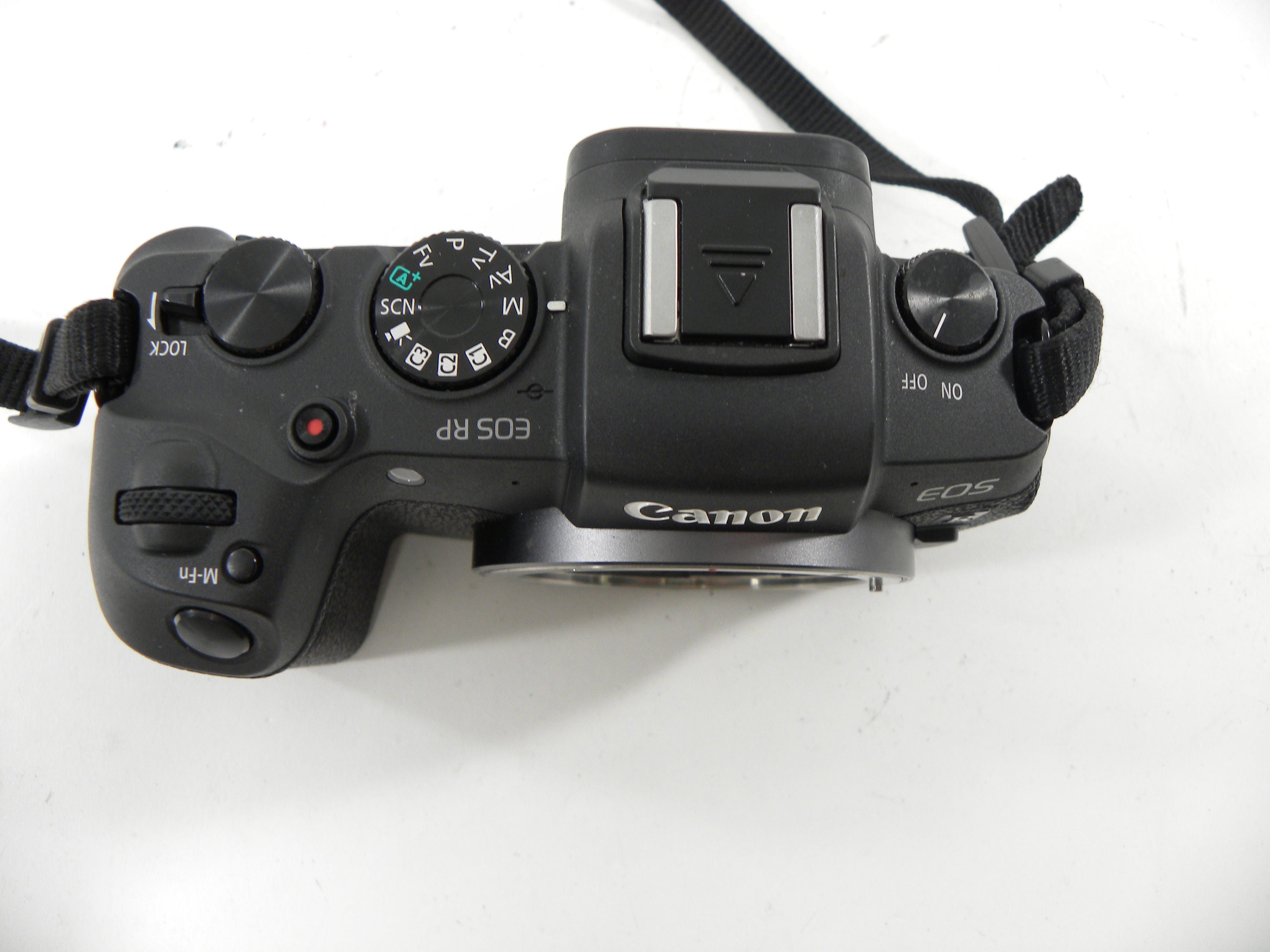 Canon EOS RP 26.2mp Mirrorless Digital Camera Body Only S/C less than 2000