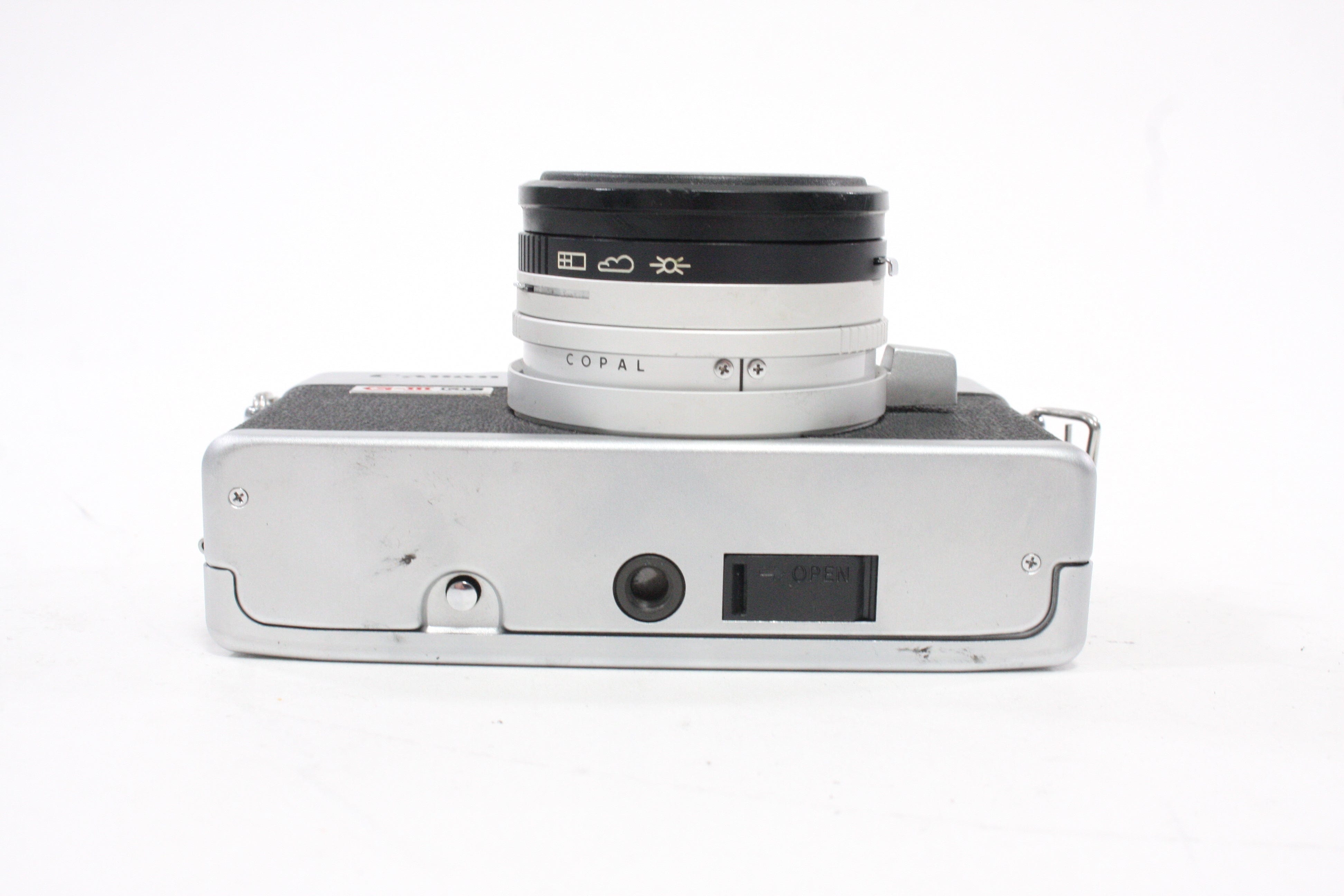 Canon G-III QL 35mm Camera with 40mm f/1.7 Lens