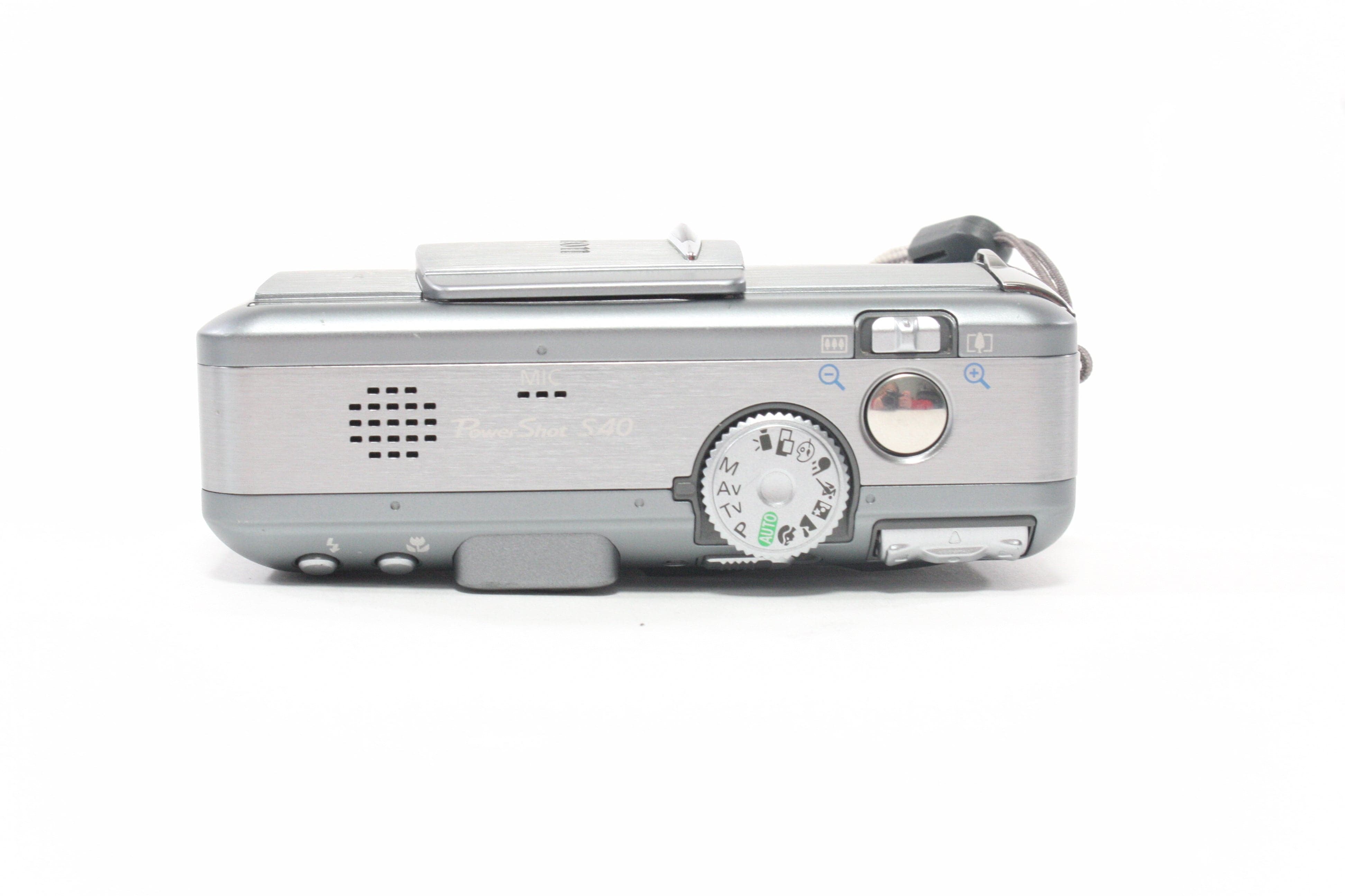 Canon PowerShot S40 Digital Point-and-Shoot Camera with 3x Zoom & 4.1mp