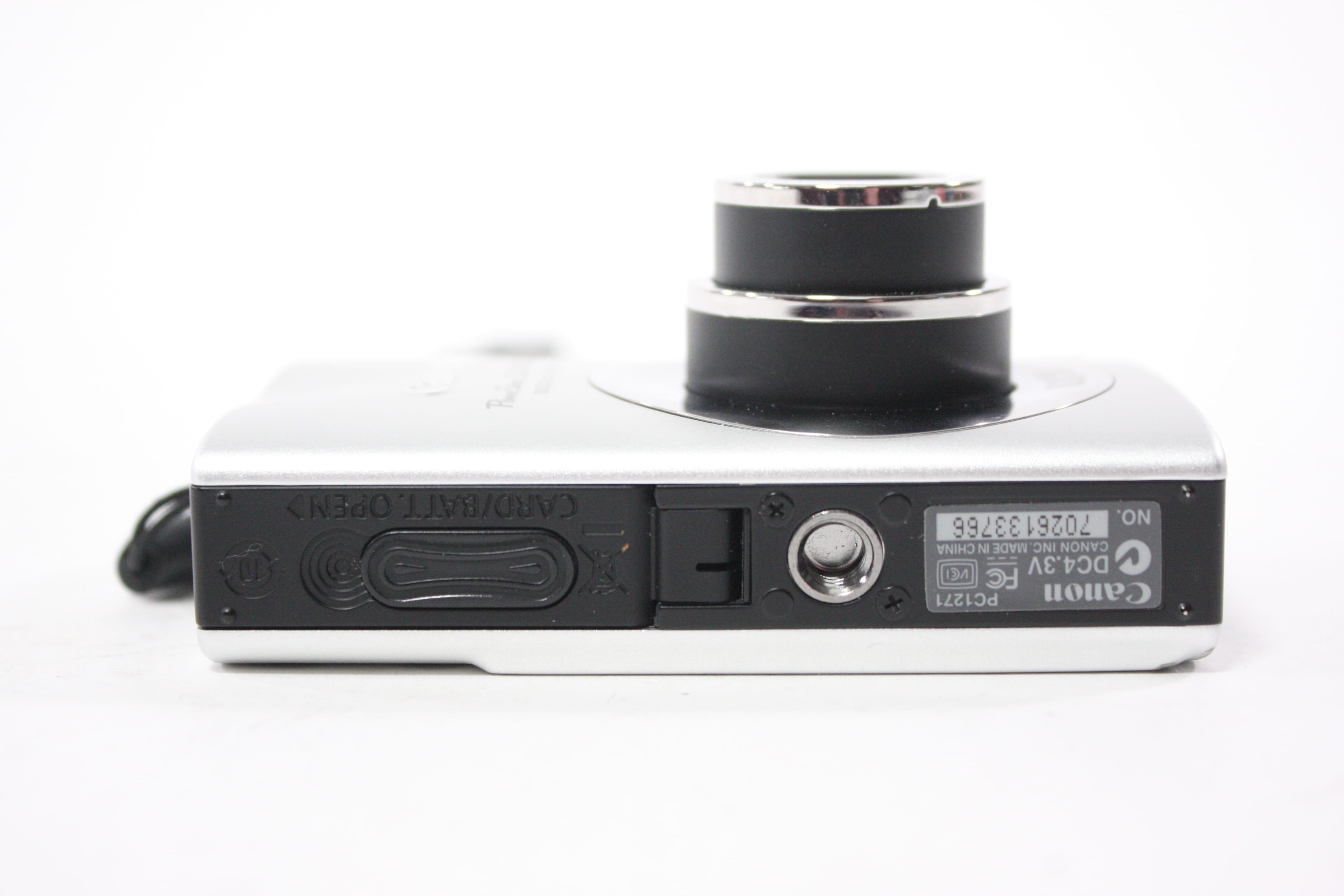 Canon Powershot SD1100 IS Digital Point and Shoot Camera 3x Zoom 8mp AS-IS
