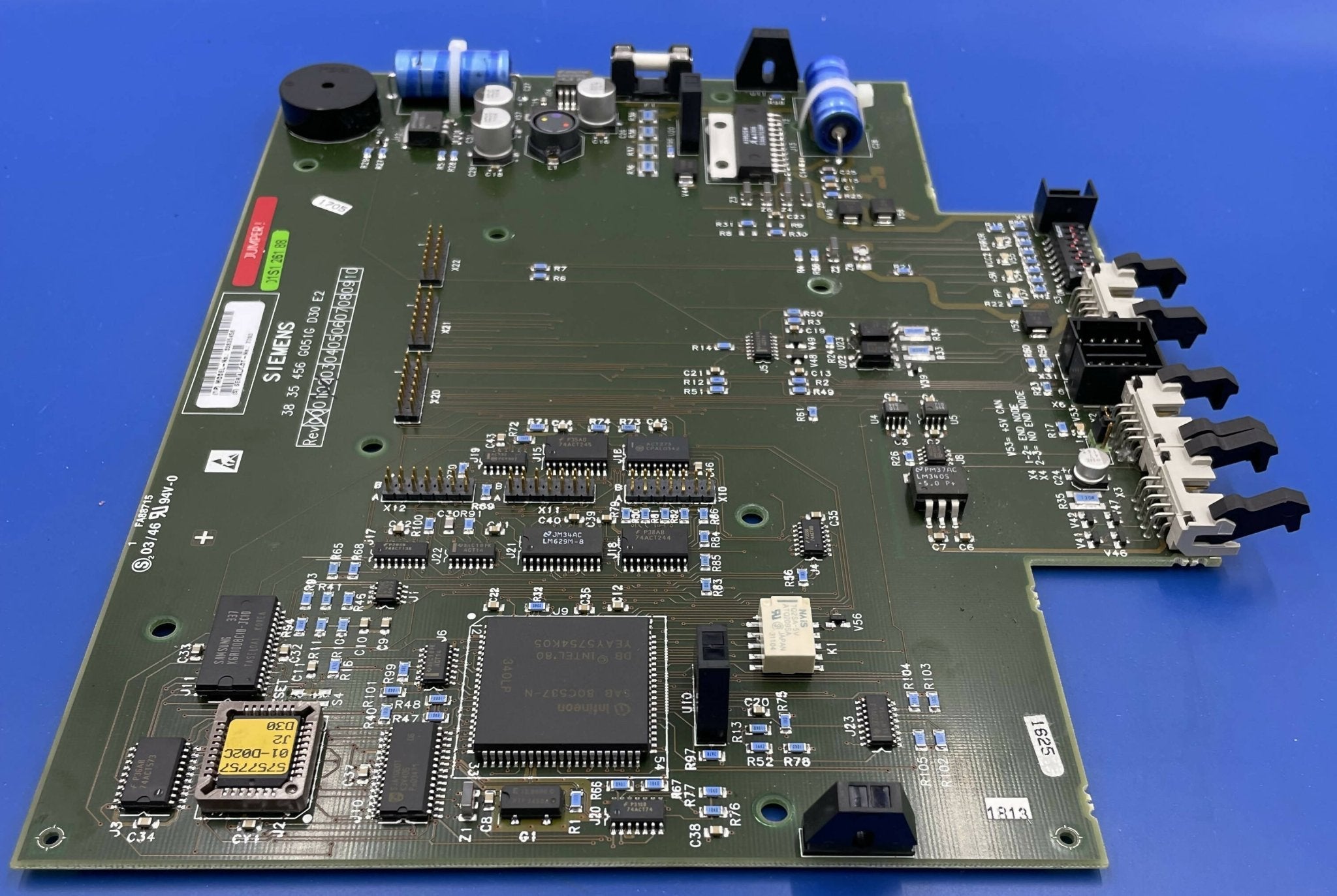 CIRCUIT BOARD D30 (03835456/3835453 SIEMENS