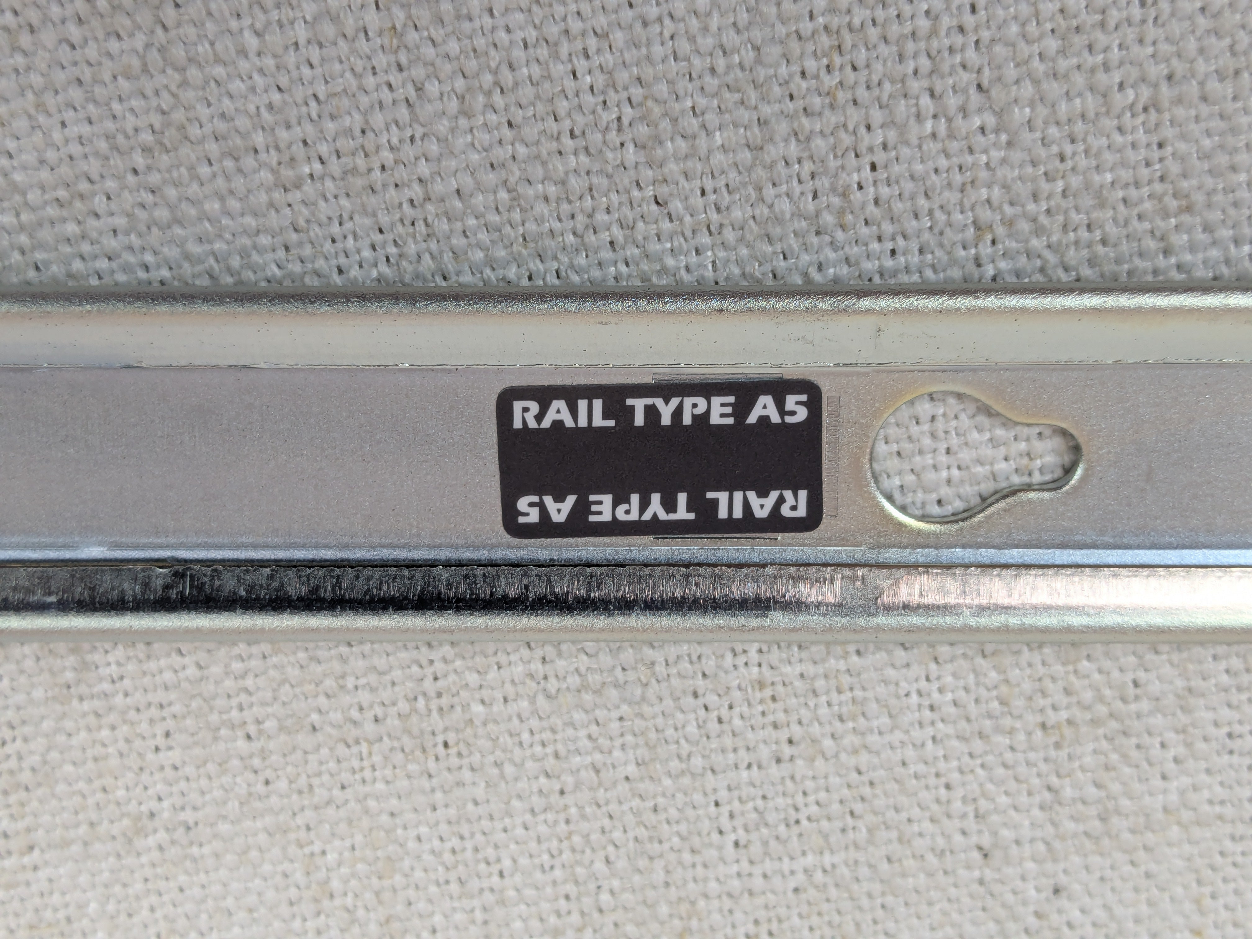Dell 4JH20 Type A5 Inner Rail Set Dell Networking S52XX S51XX S50XX S41XX S42XX