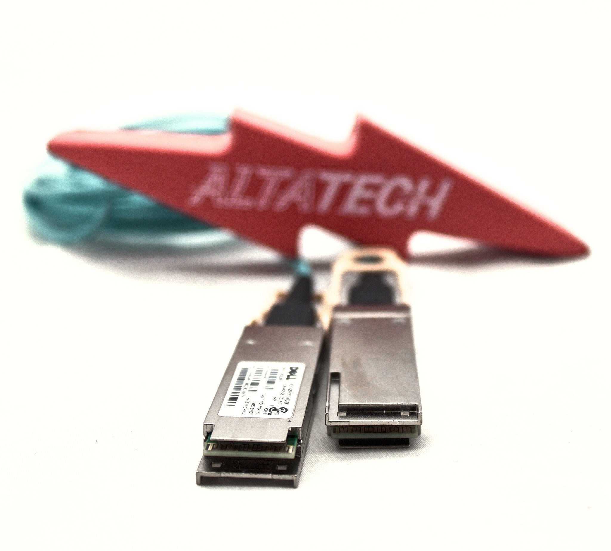 Dell 05J8P DELL AOC-QSFP28-100G-3M