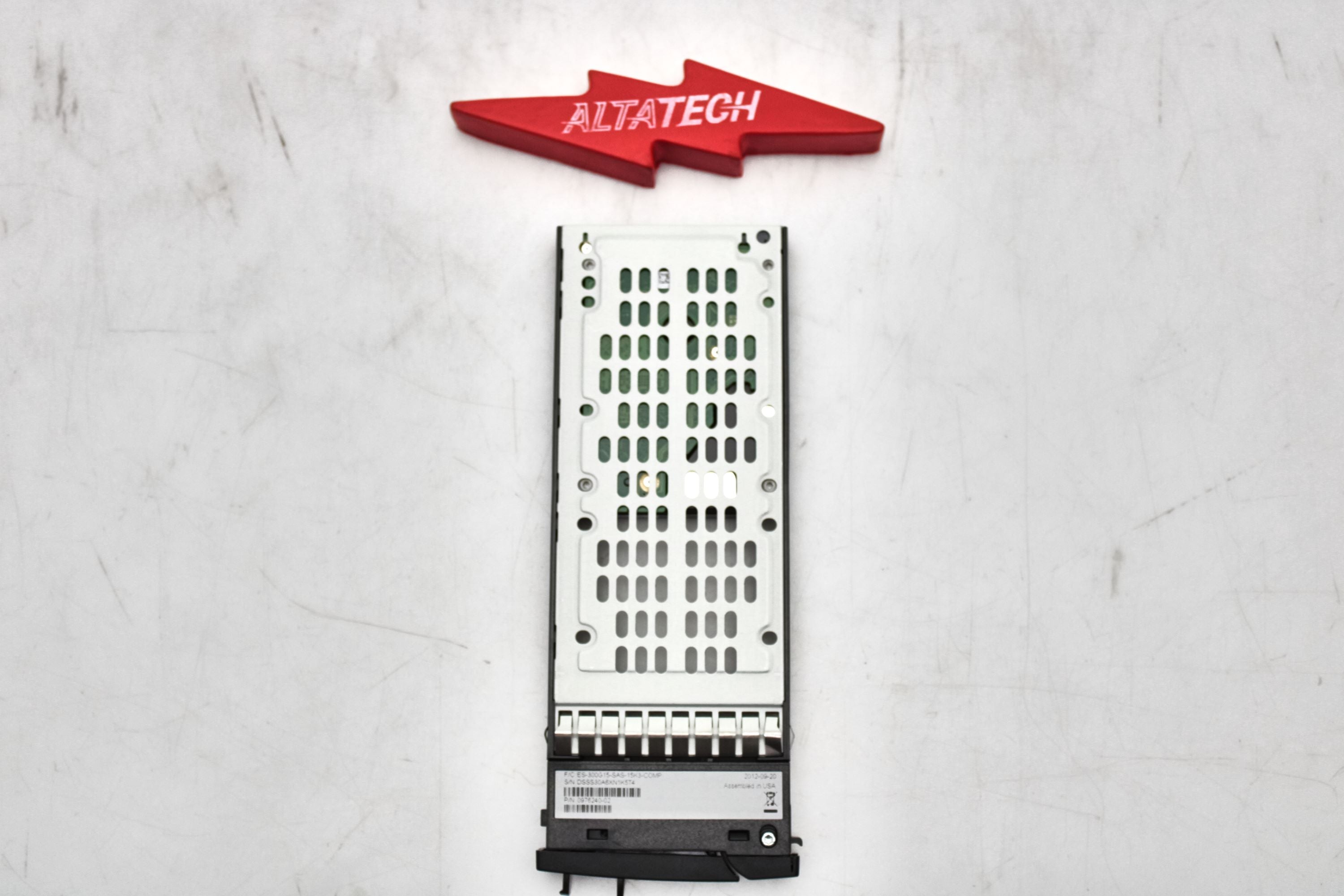 Dell 9SW066-080-CML_NEW 300GB 15K SAS 2.5 6G CML