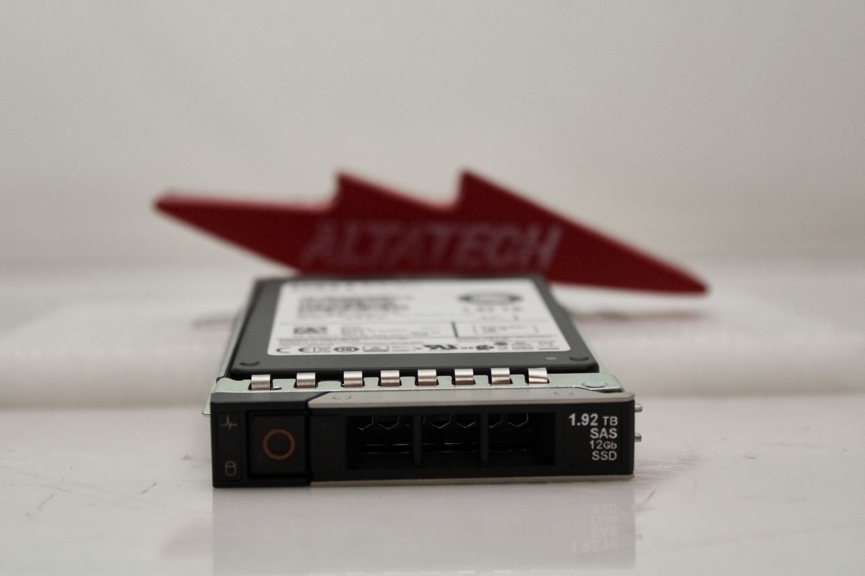 Dell F0VFY 1.92TB SSD SAS 2.5 12G RI PM1643 MZILT1T9HAJQ0D3/MZ-ILT1T9A