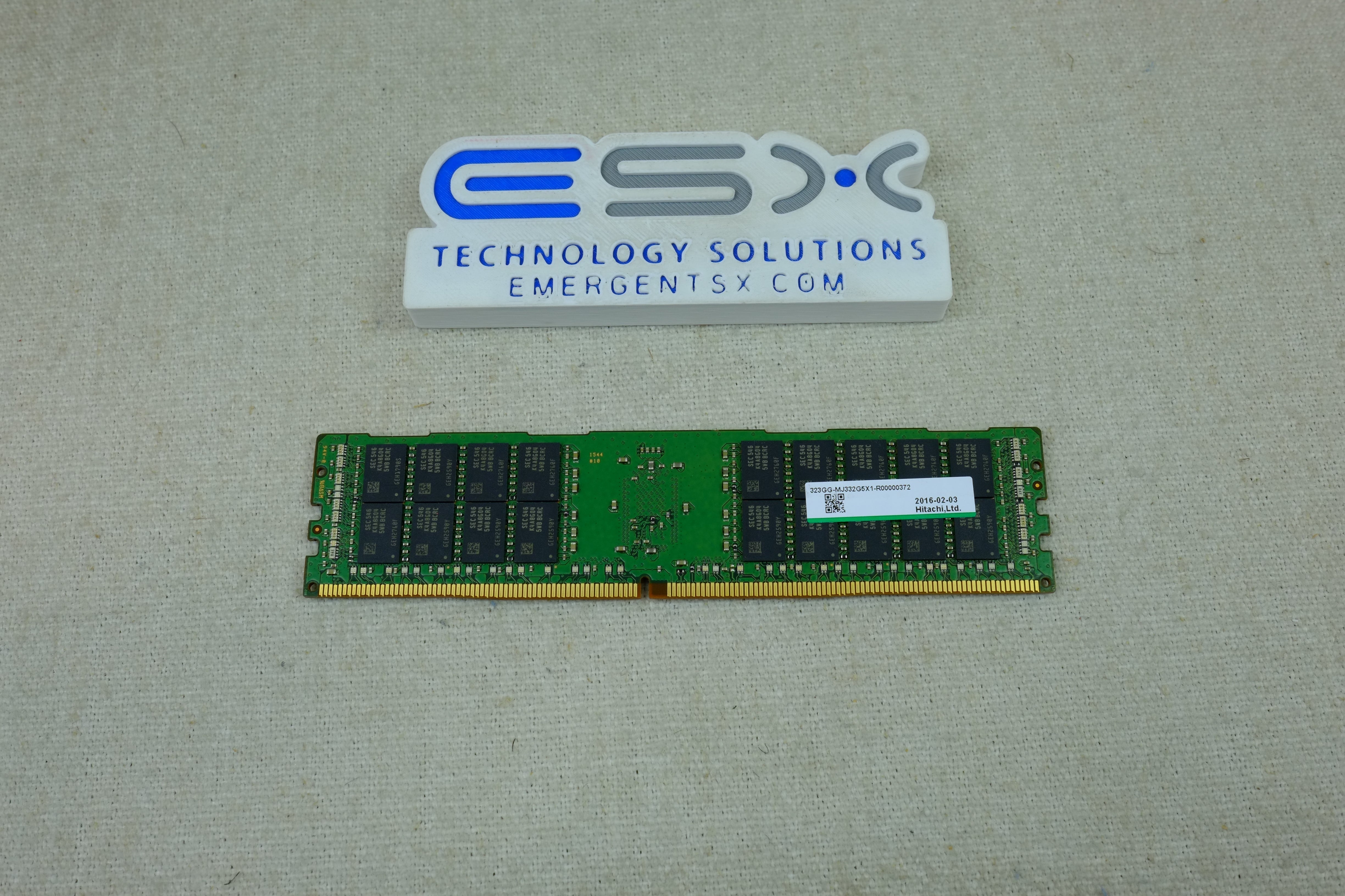Samsung M393A4K40BB1-CRC0Q 32GB 2Rx4 PC4-2400T DDR4 Server Memory DIMM