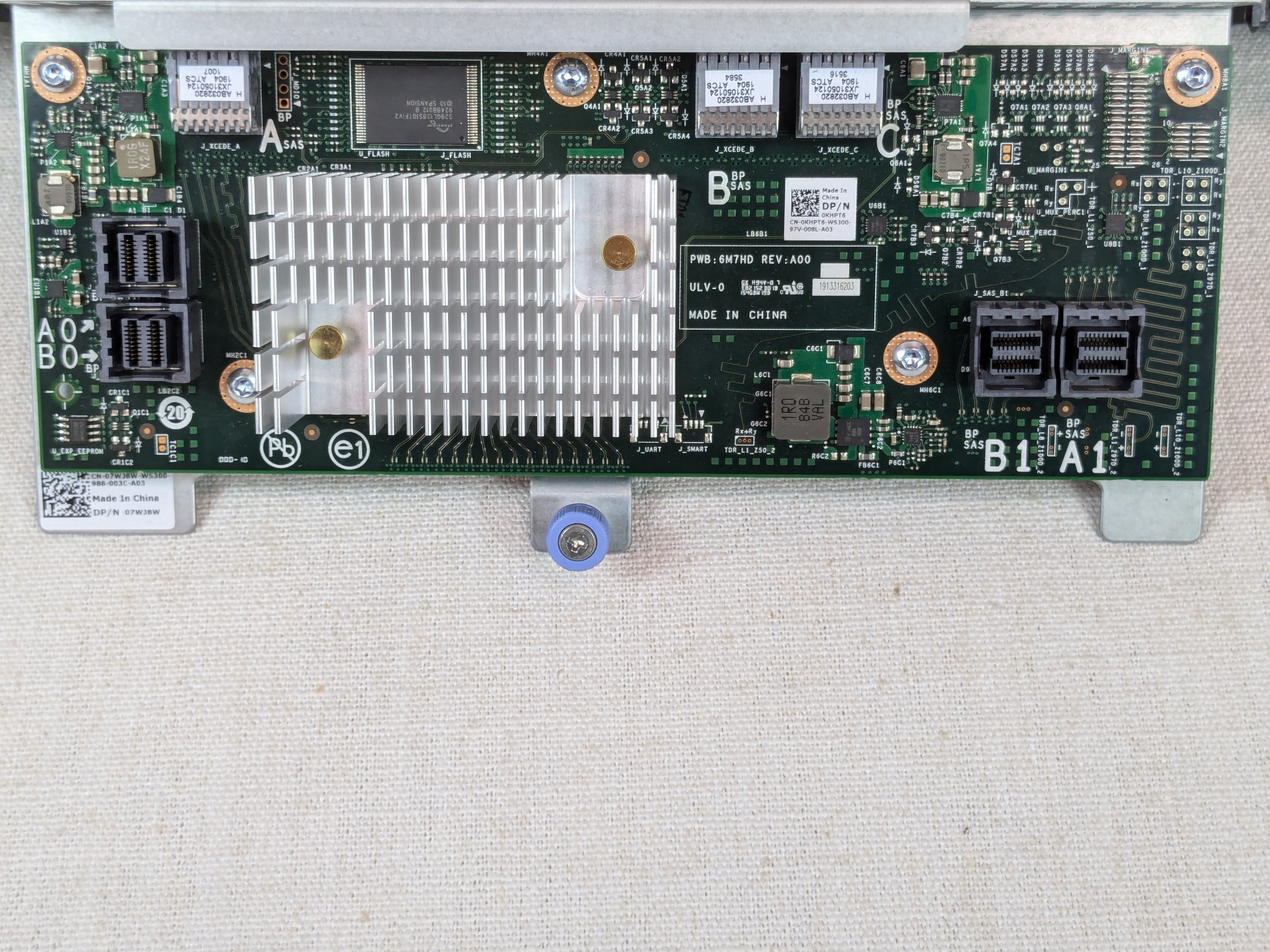 Dell 7WJ8W 24x2.5" Backplane Assembly/Expander Board for PowerEdge R940