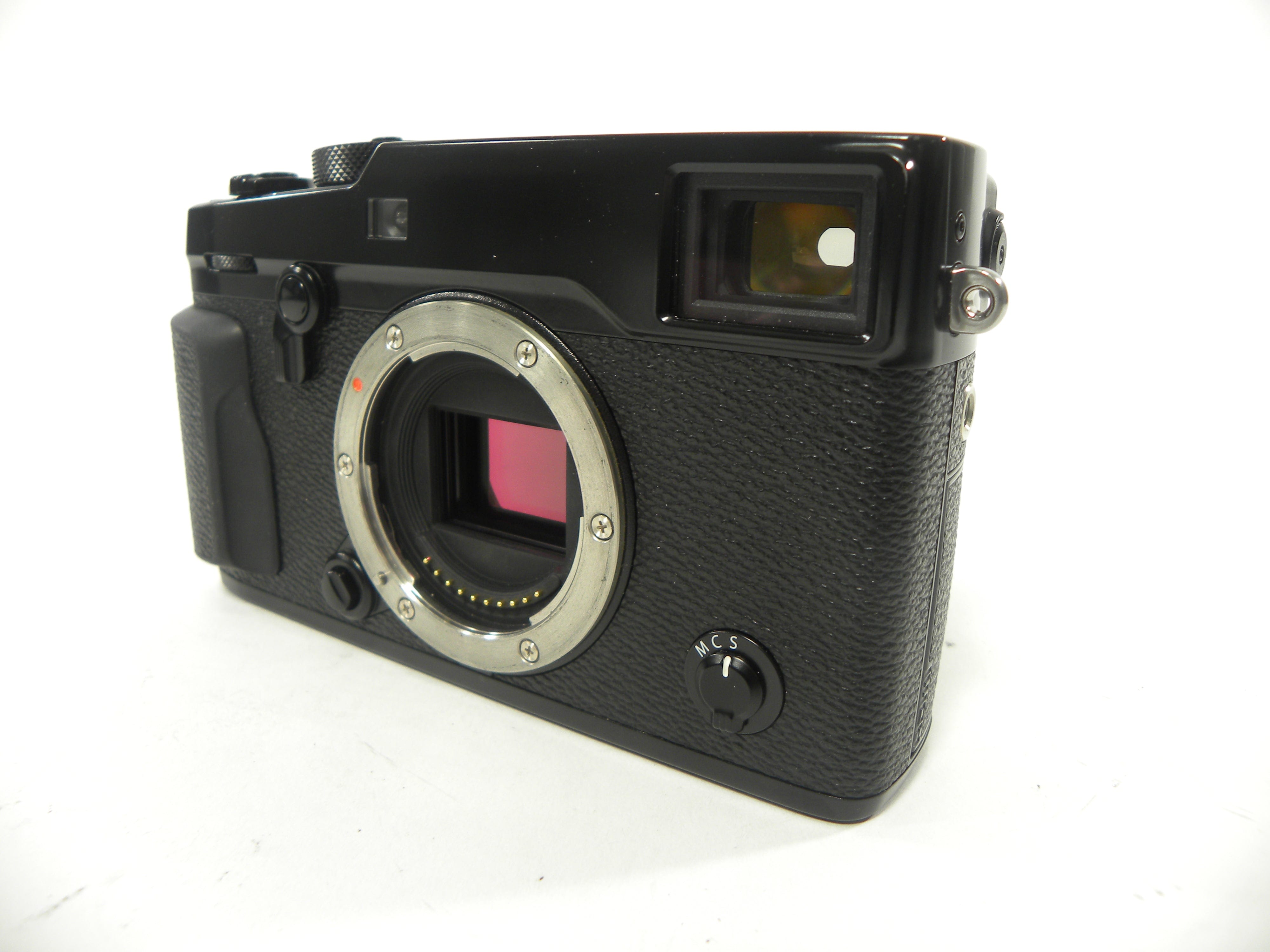 Fujifilm X-Pro 2 24.3mp Digital Mirrorless Camera Body Only S/C 30