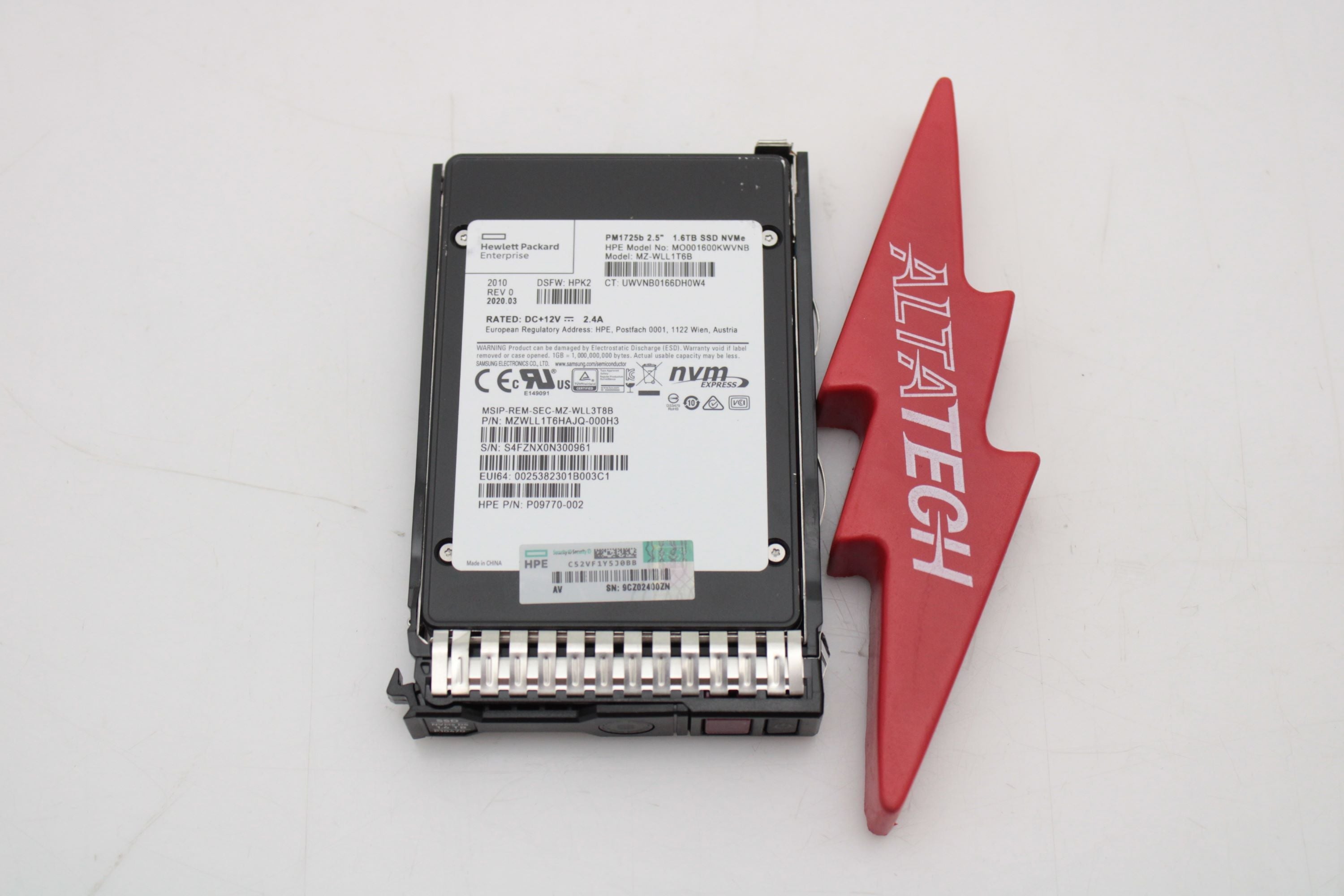 HP P10222-K21 1.6TB SFF NVME MU SCN U.2 SSD