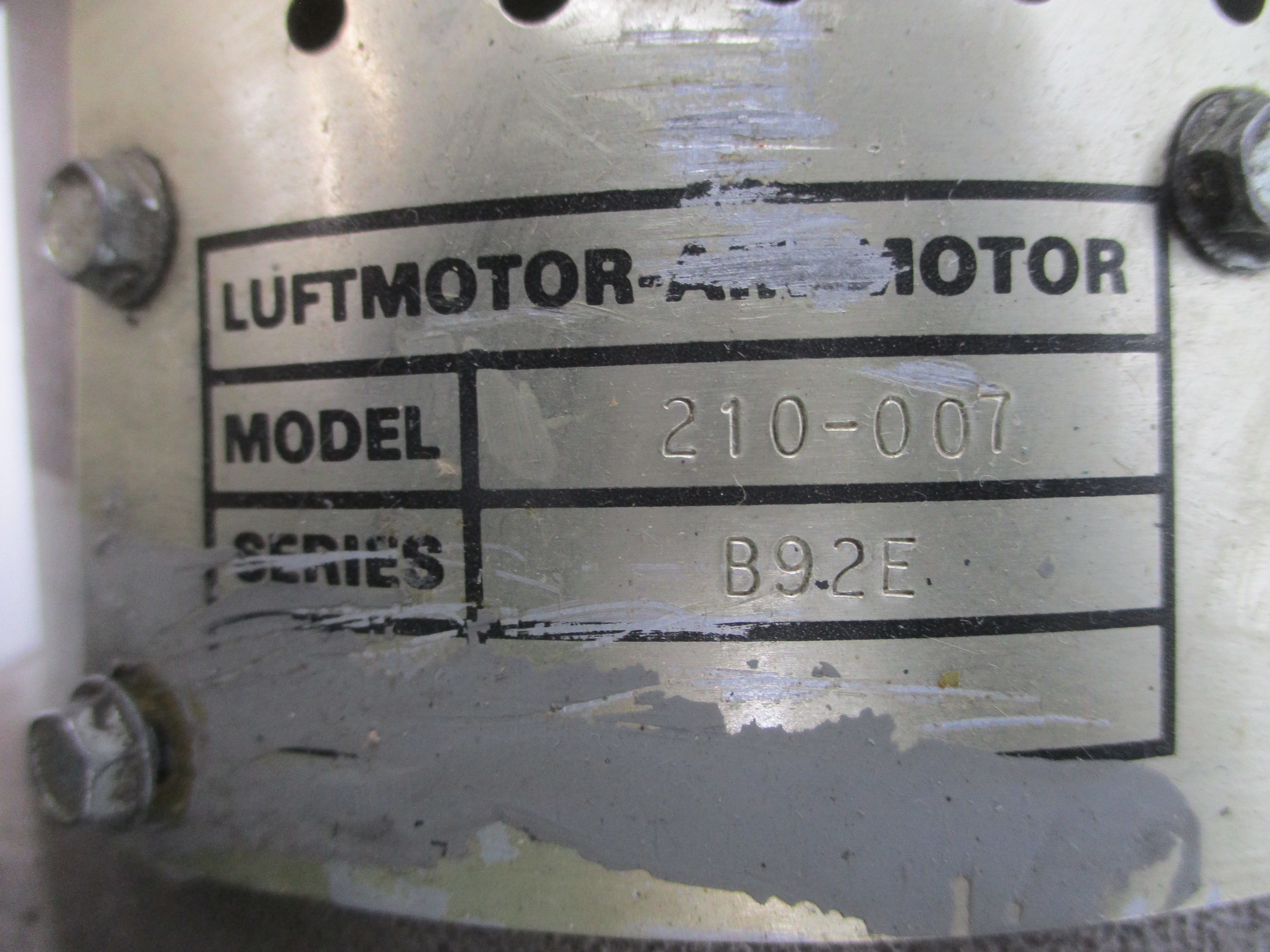 GRACO 218-747 SER. C92A 120PSI UNMP