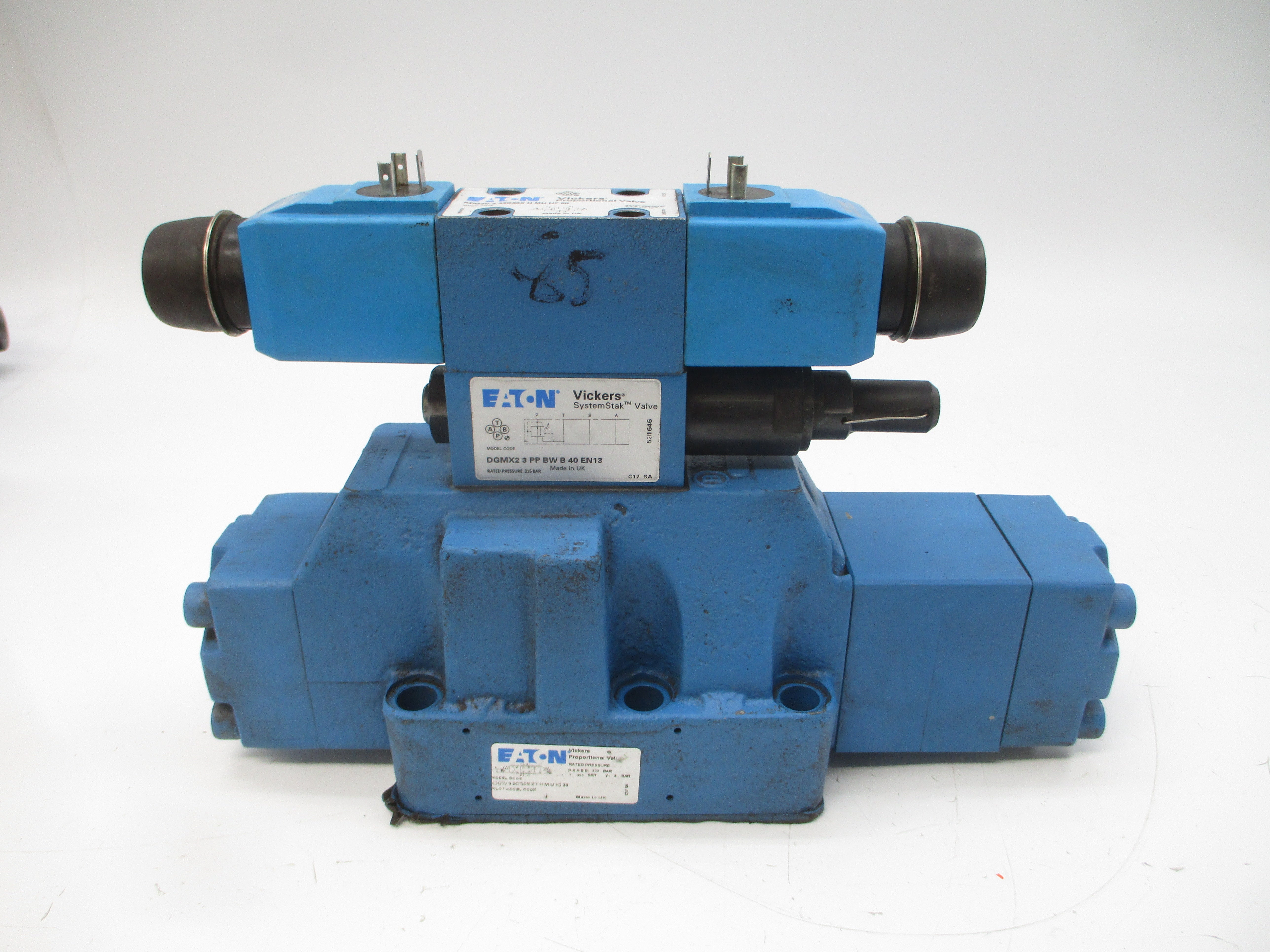 EATON KDG5V82C330NXTHMUH120 1.6A NSMP