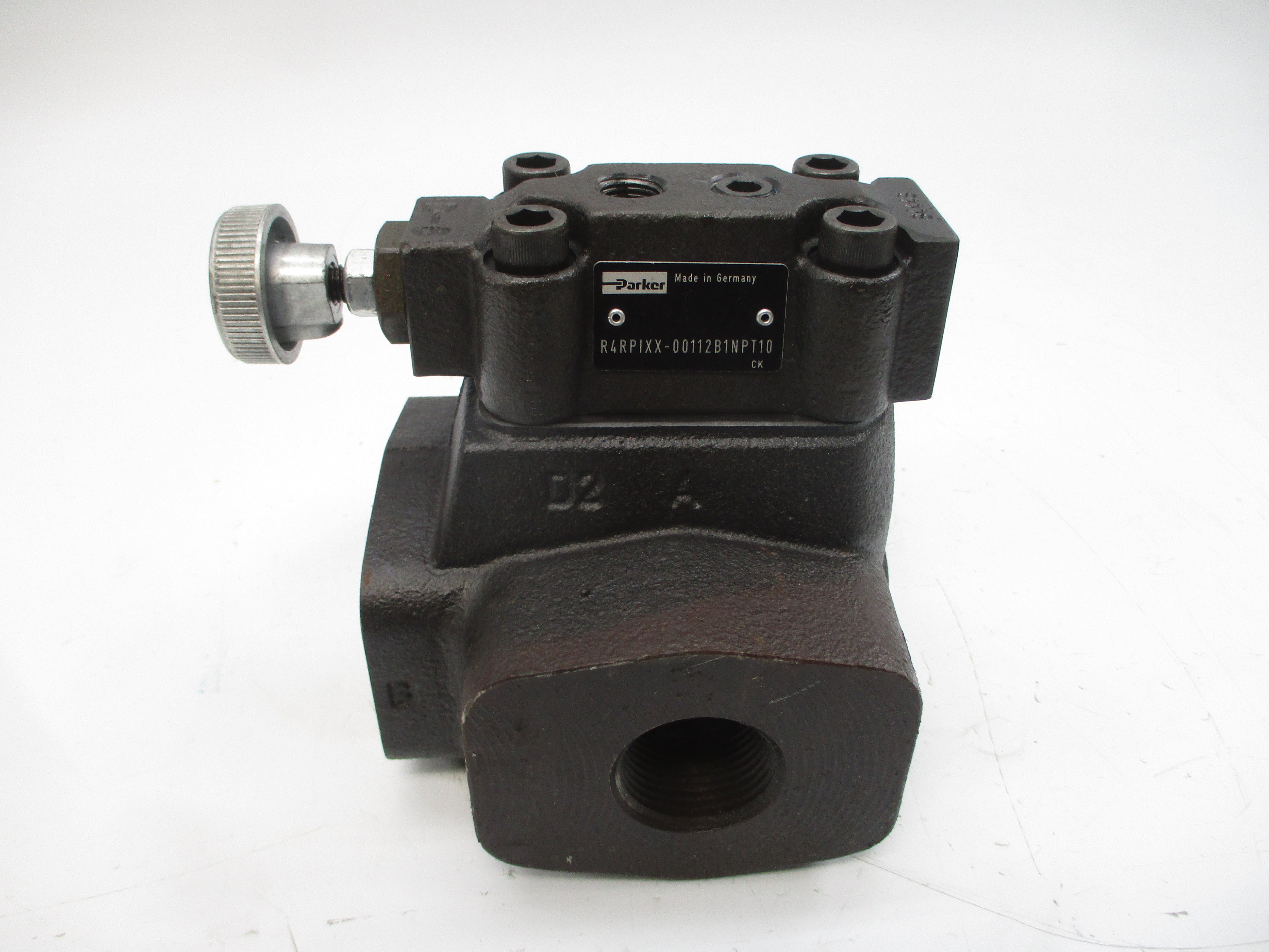 PARKER R4R06-51112B110 R4RPIXX-00112B1NPT10 NSNP