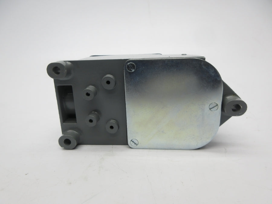 ALLEN BRADLEY 801-ASC218 SER. A 600VAC-DC NSNP