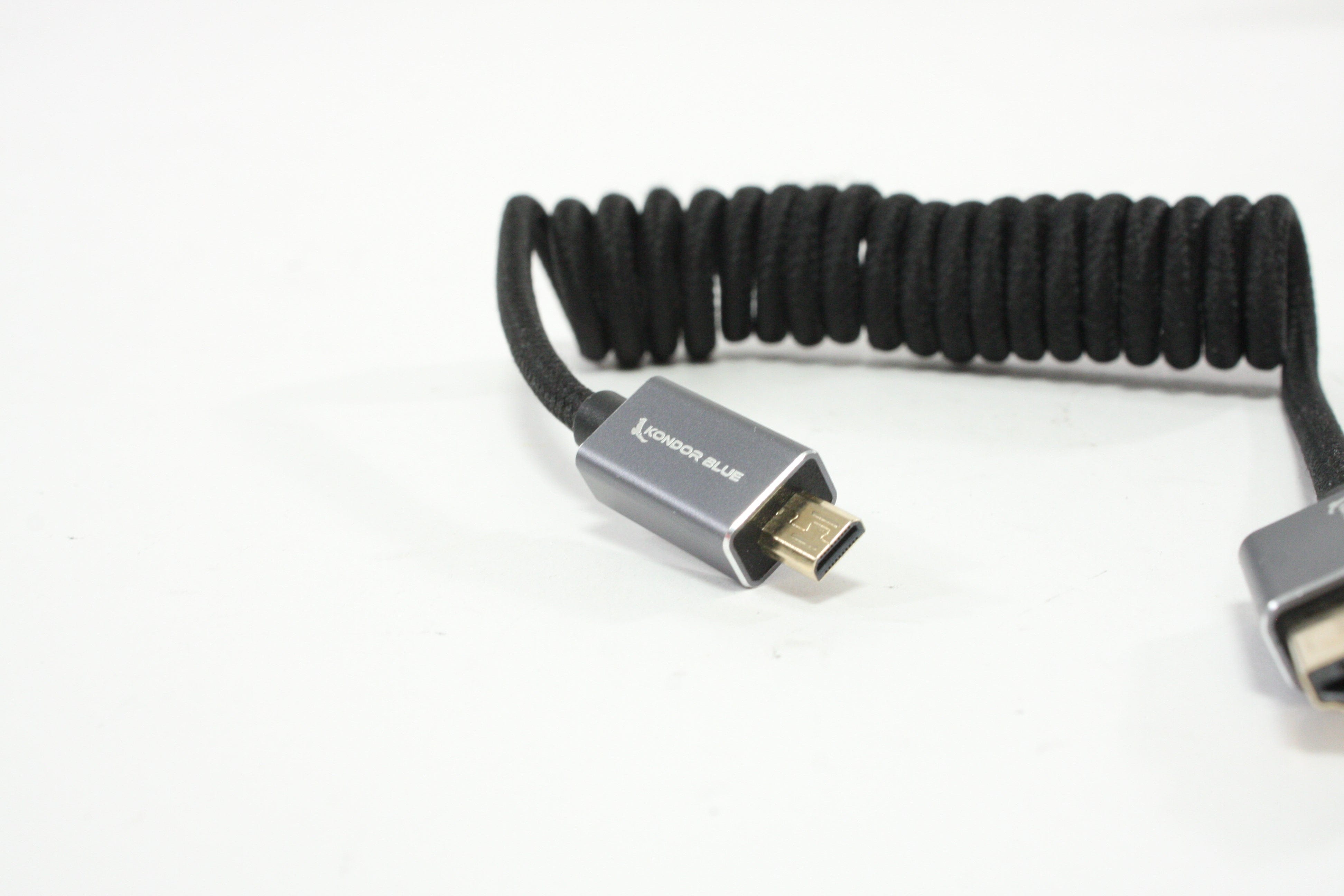 Kondor Blue Micro HDMI to Full HDMI Cord