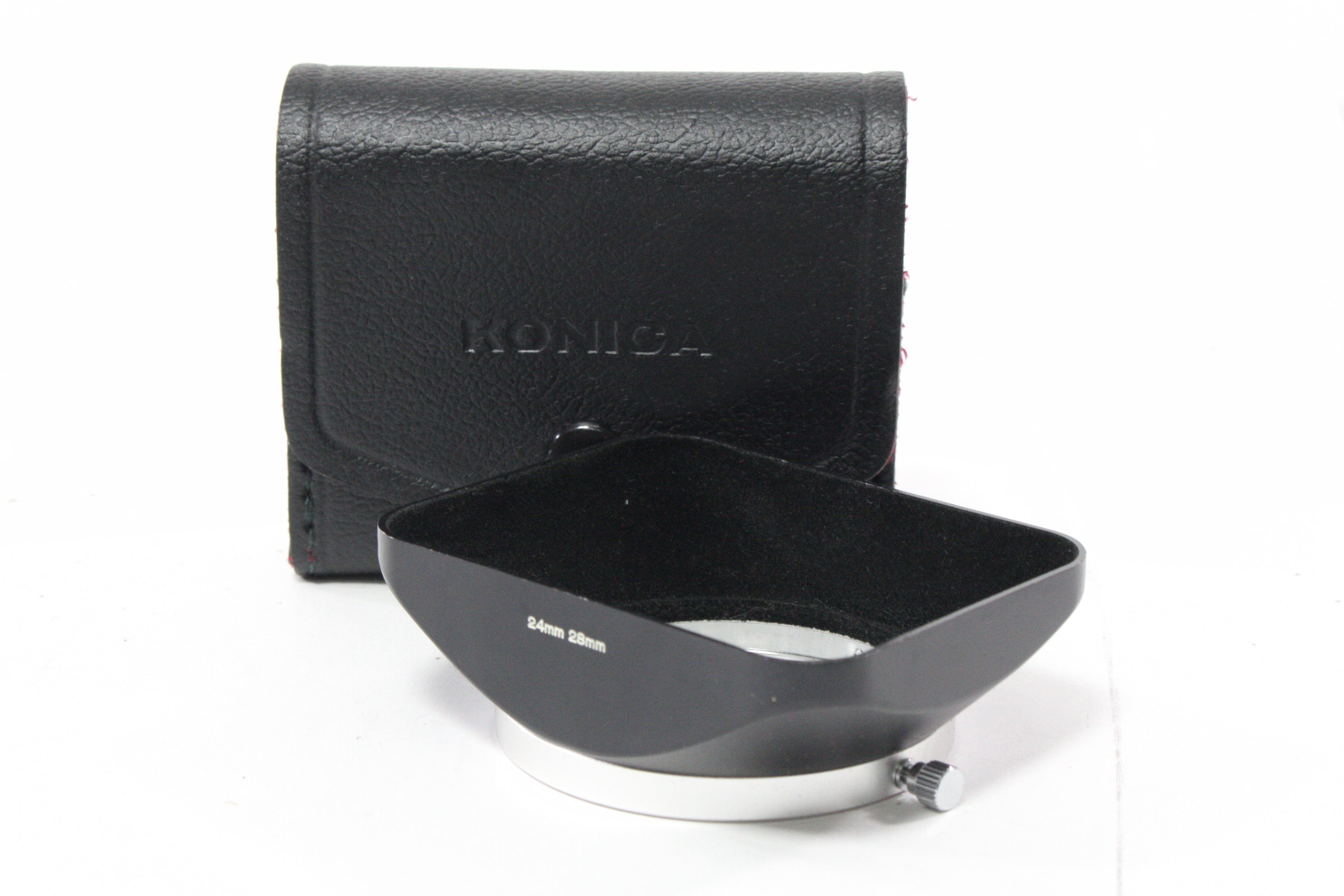 Konica 28mm f/3.5 Lens for Konica AR Mount with Hood and Case