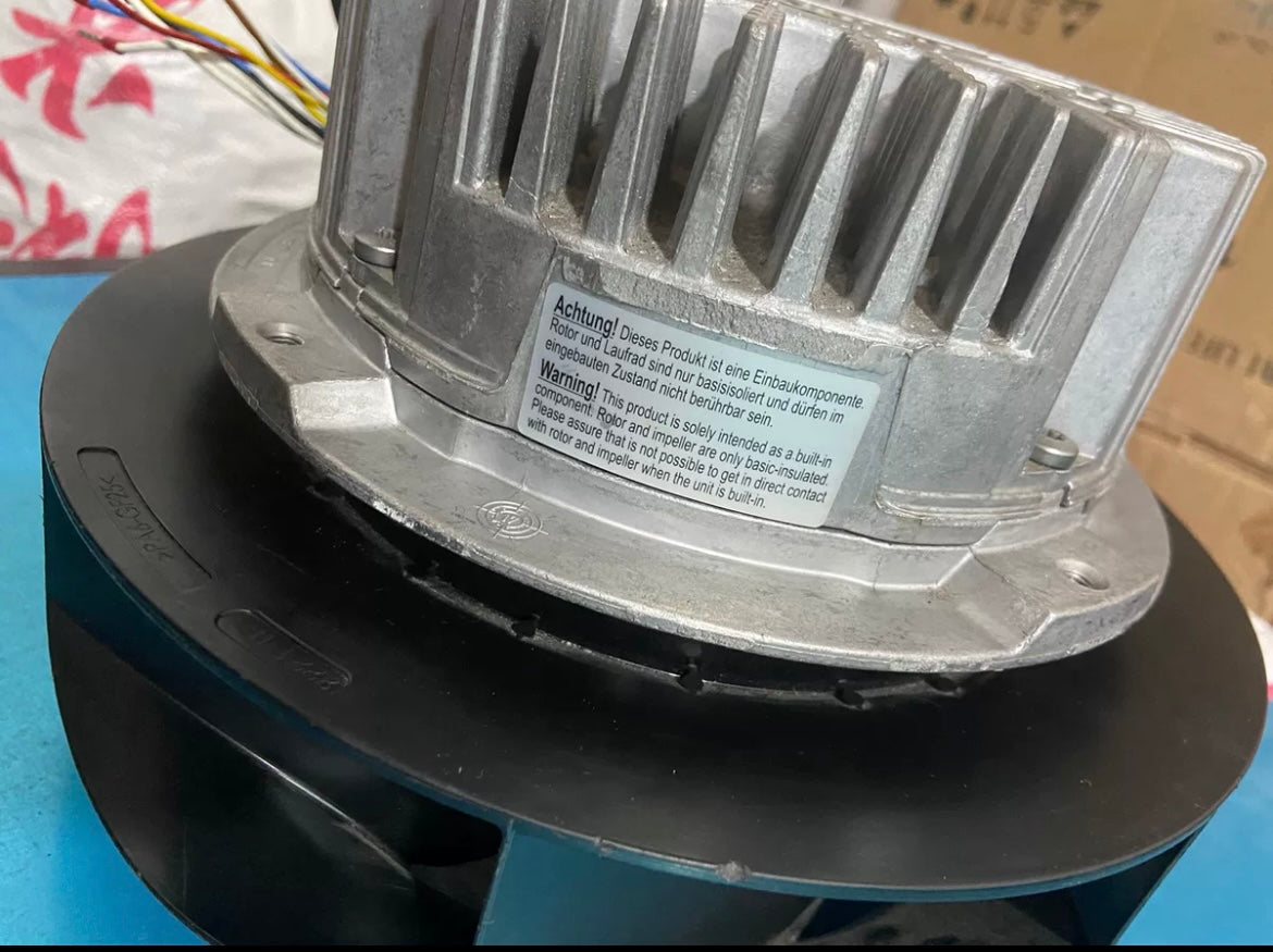R3G250-RR02-I1 ebm-papst Centrifugal Fan 1-200-277V 750W 3.3A 4250rpm
