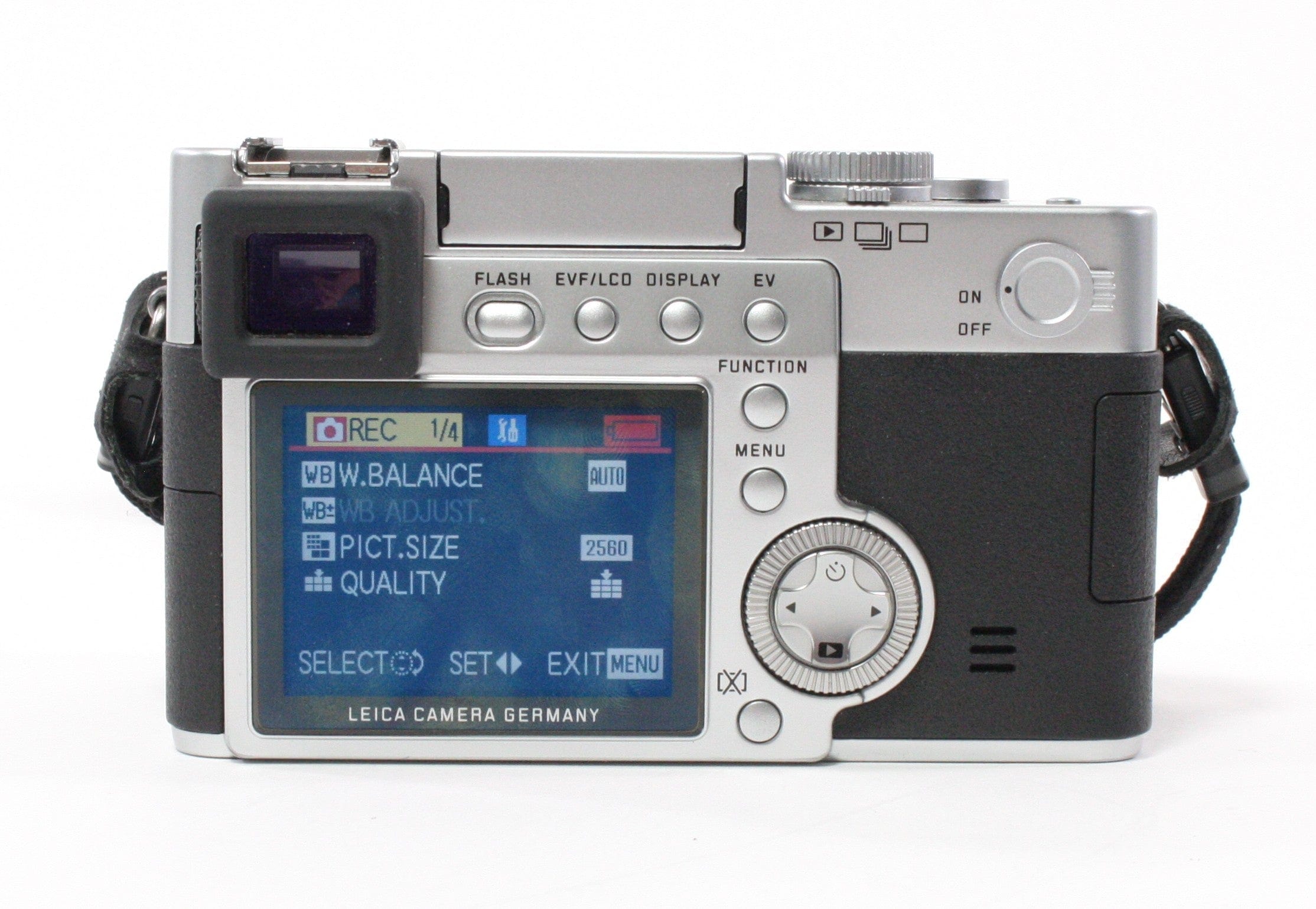 Leica Digilux 2 5mp with 28-90mm f/2.0-2.4 Fixed Lens