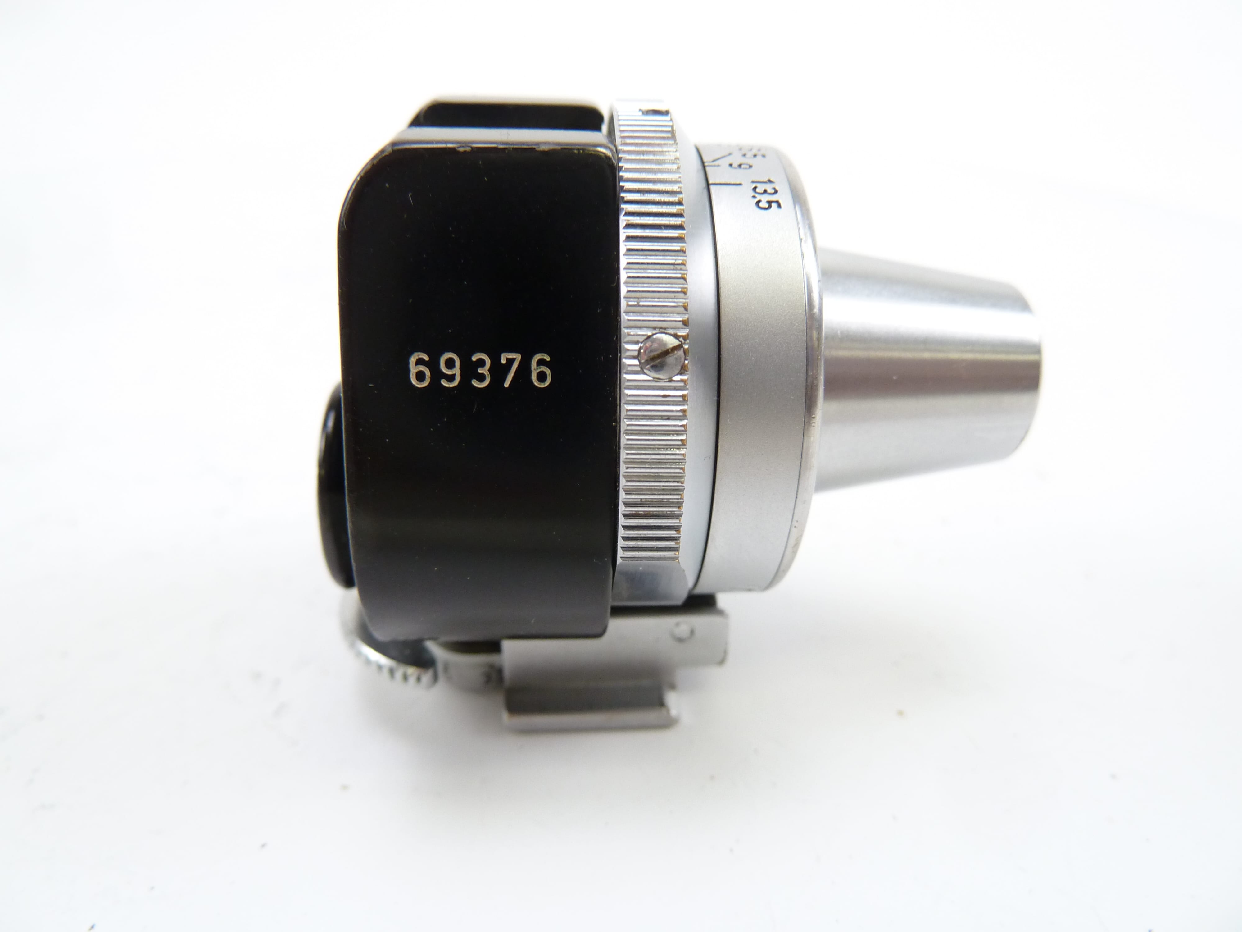 Leica Universal Viewfinder 35-135 Black and Chrome VI00H